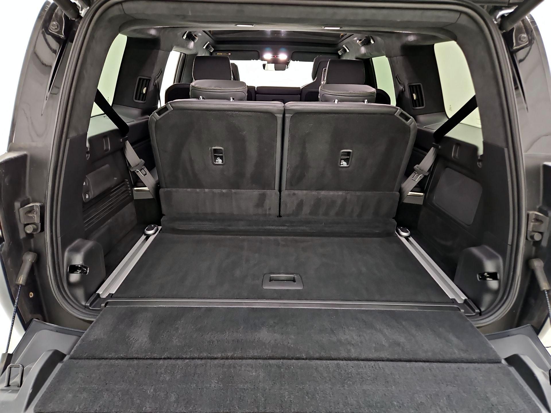 Thumbnail: 2023 Rivian R1S - 18