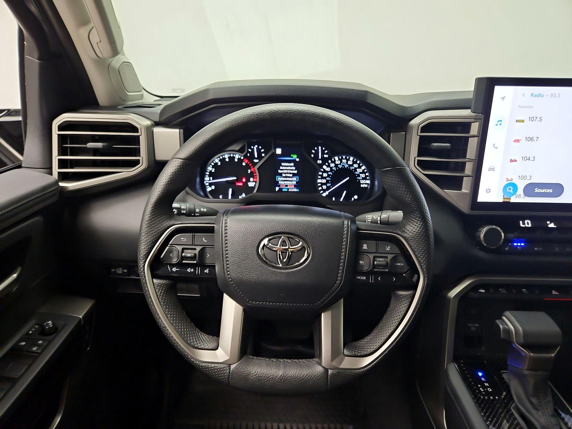 Thumbnail: 2023 Toyota Tundra - 10