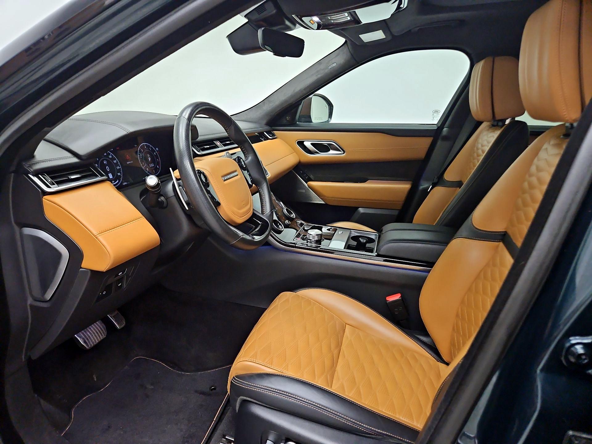 Thumbnail: 2020 Land Rover Range Rover Velar - 11
