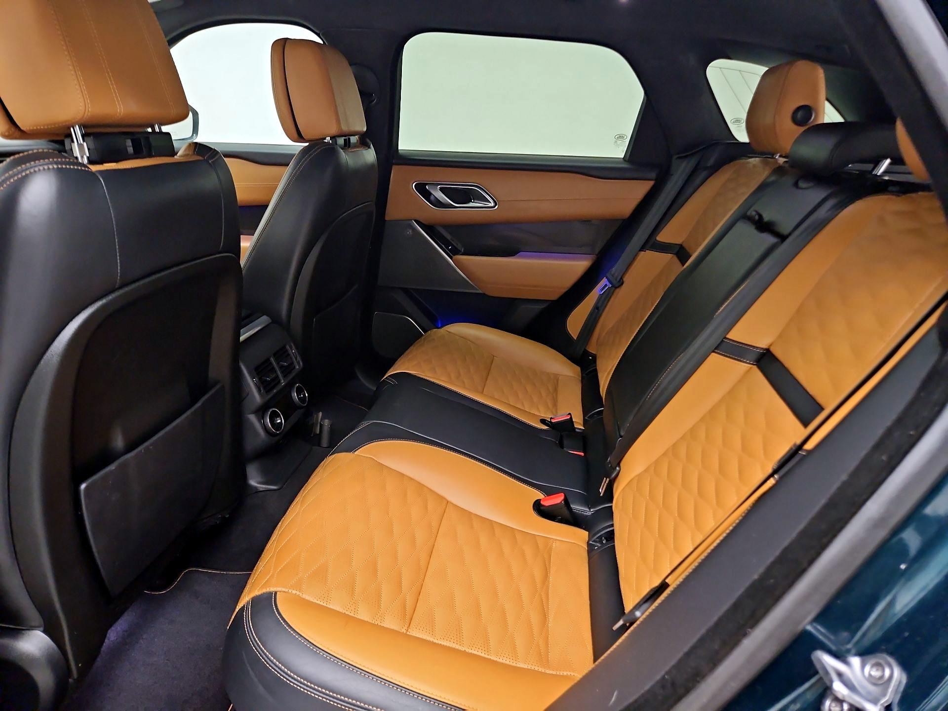 Thumbnail: 2020 Land Rover Range Rover Velar - 20