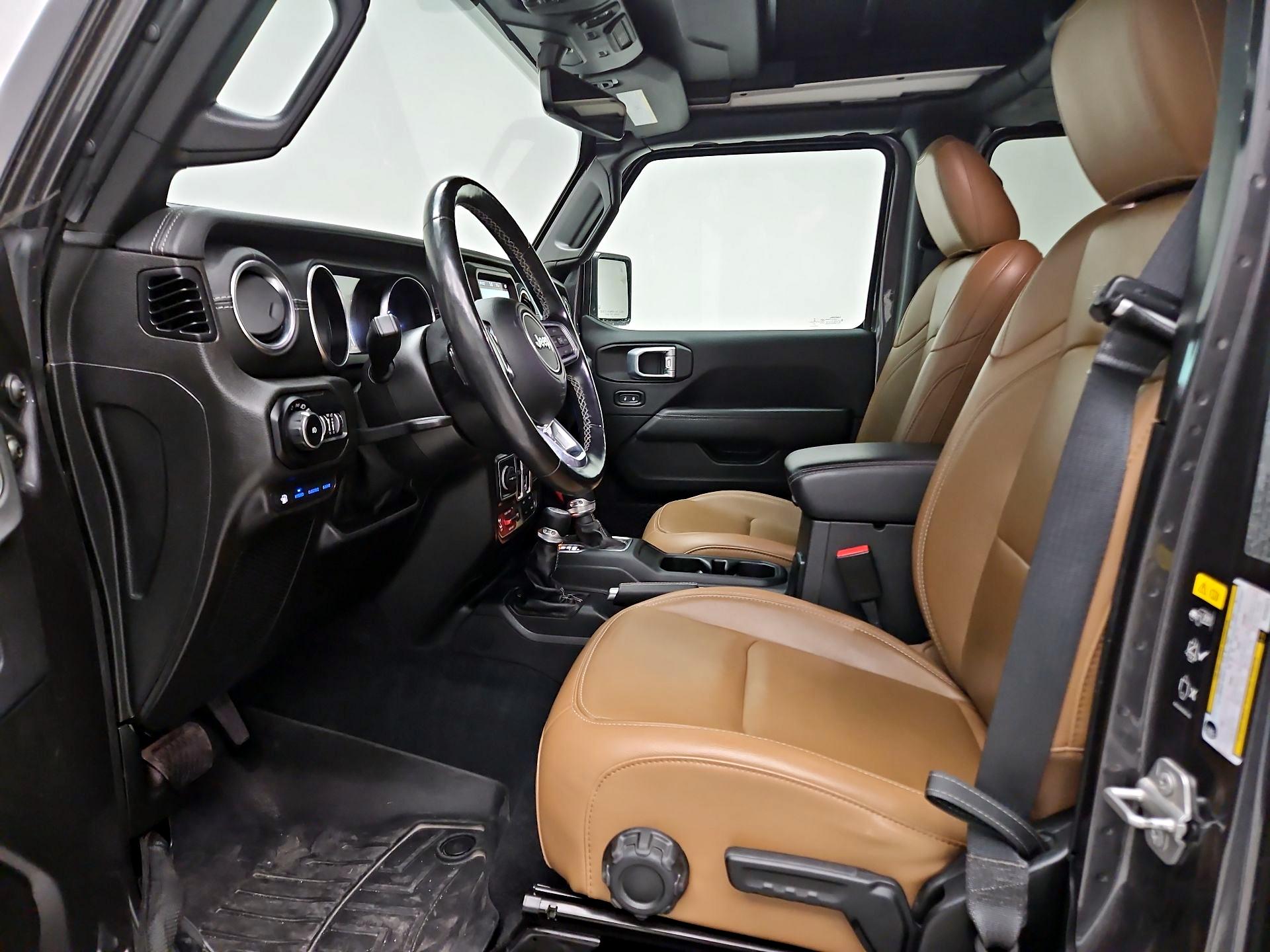 Thumbnail: 2021 Jeep Wrangler - 11