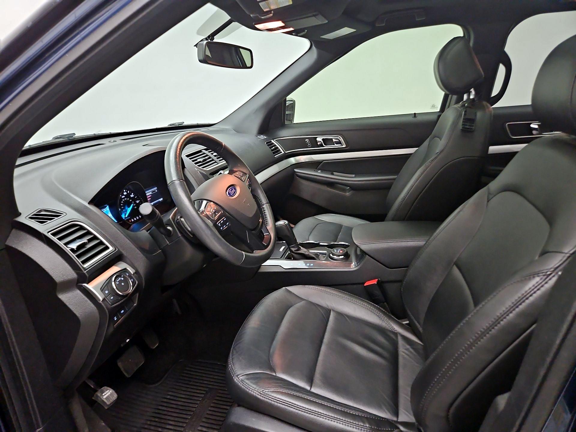 Thumbnail: 2017 Ford Explorer - 11