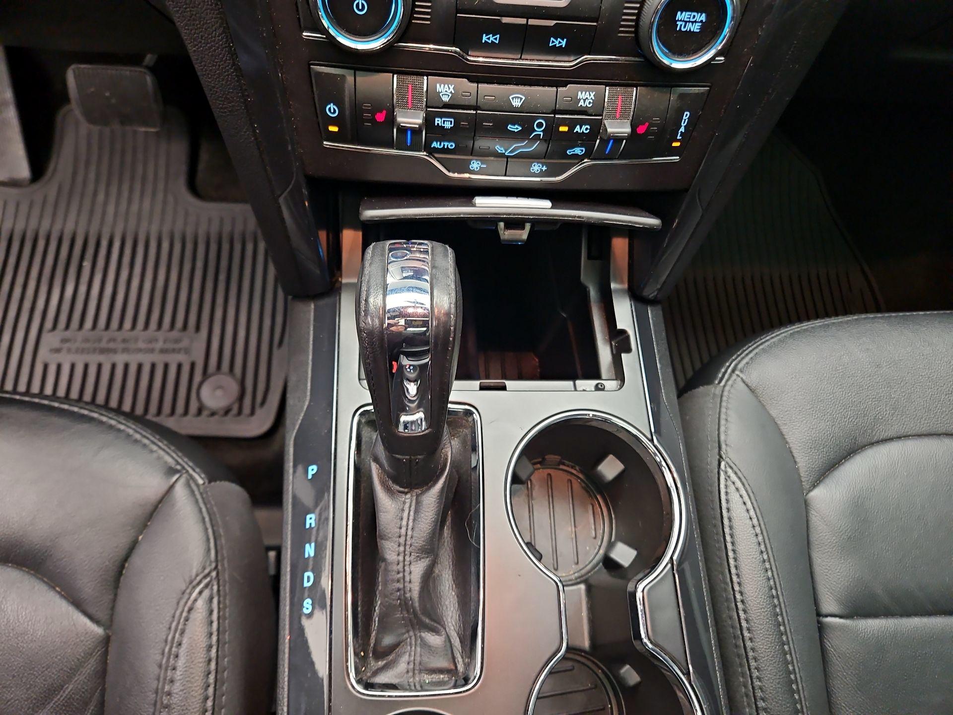 Thumbnail: 2017 Ford Explorer - 17