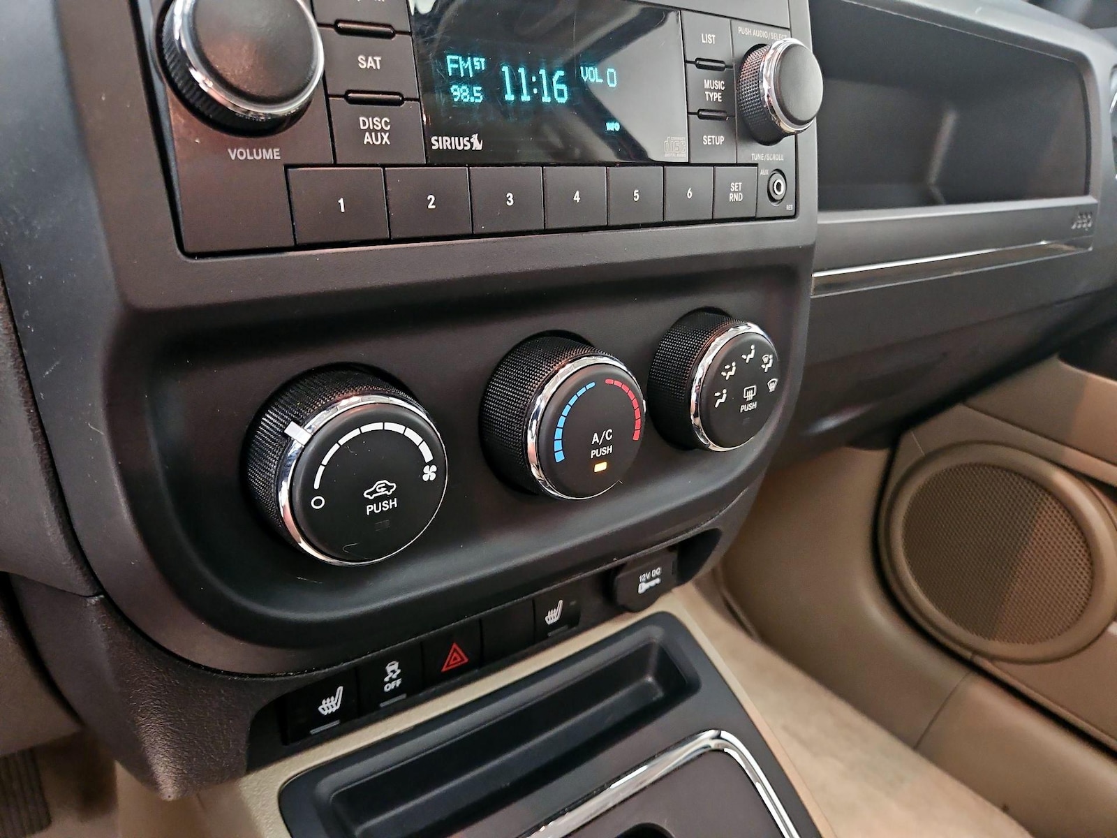 2016 Jeep Patriot Latitude - Photo 15