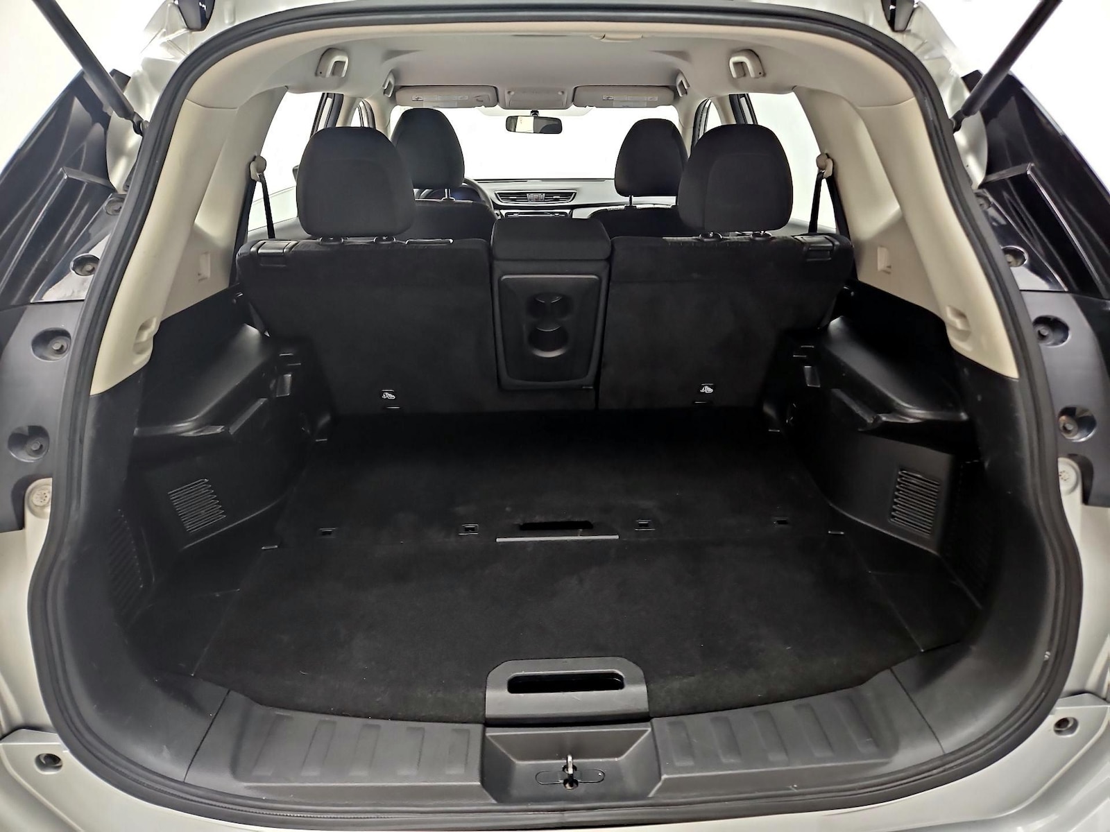 2017 Nissan Rogue S - Photo 21