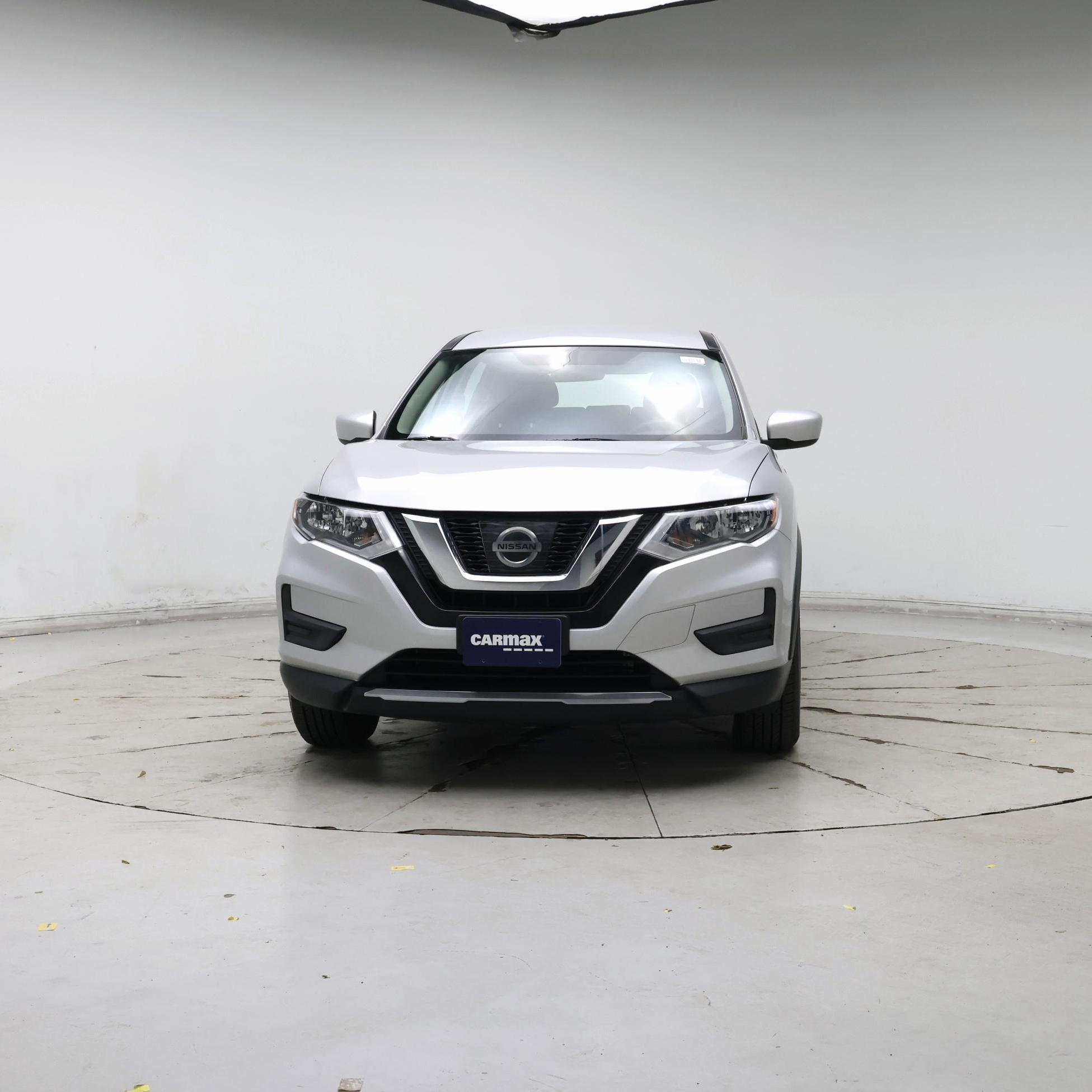 Thumbnail: 2017 Nissan Rogue - 5