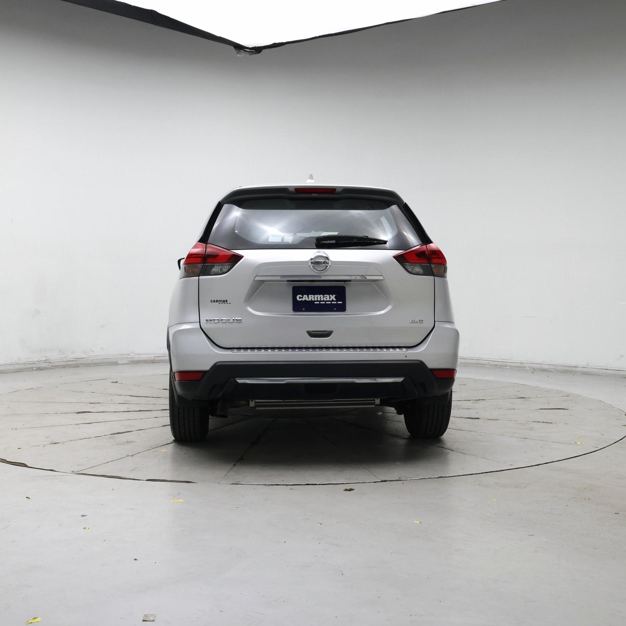 Thumbnail: 2017 Nissan Rogue - 6