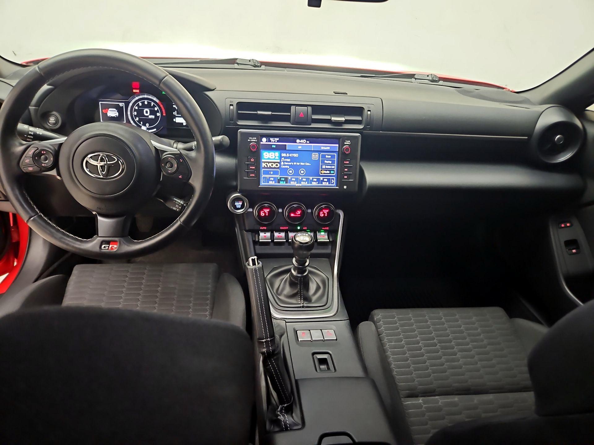 Thumbnail: 2022 Toyota GR86 - 9