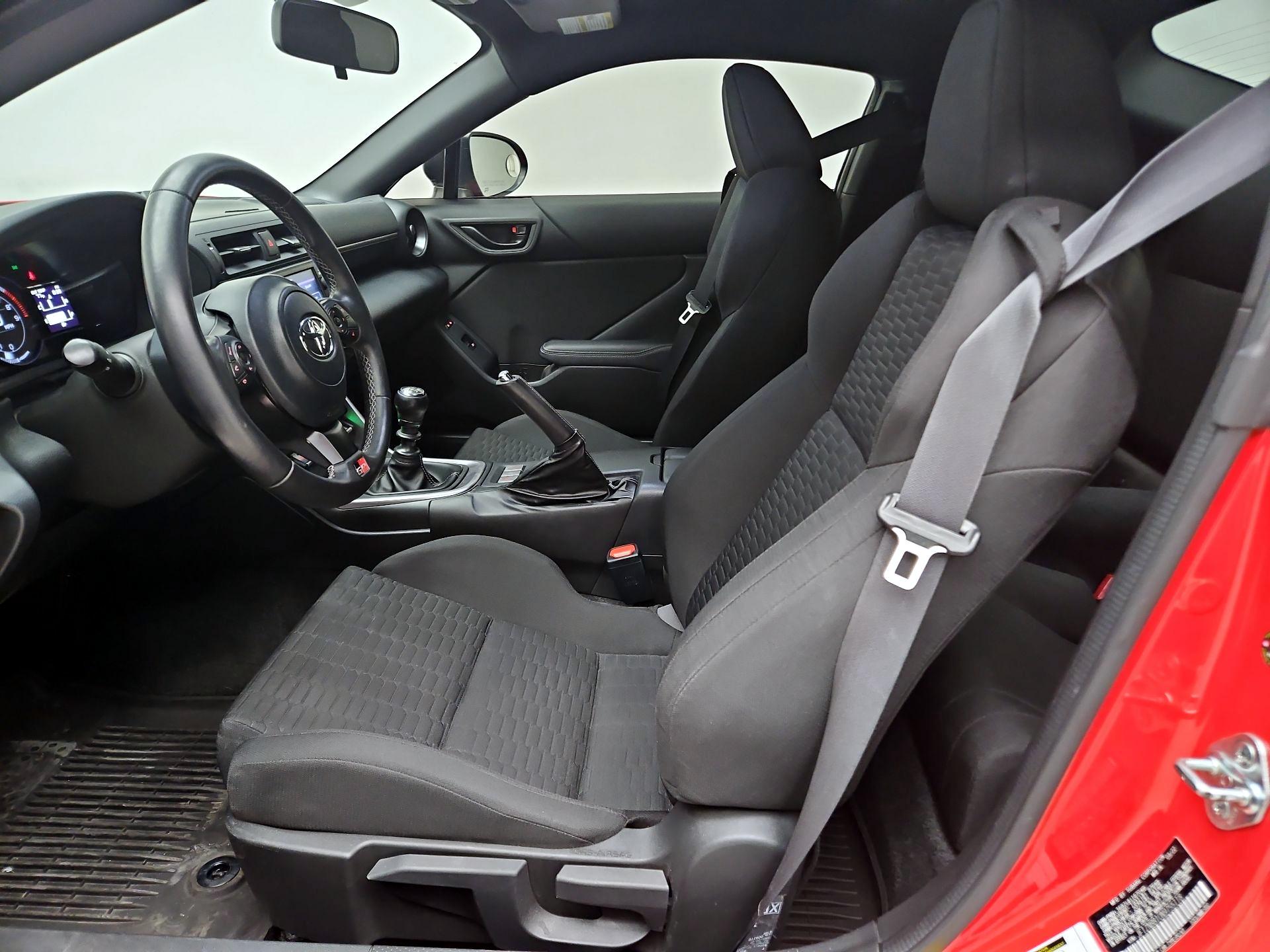 Thumbnail: 2022 Toyota GR86 - 11