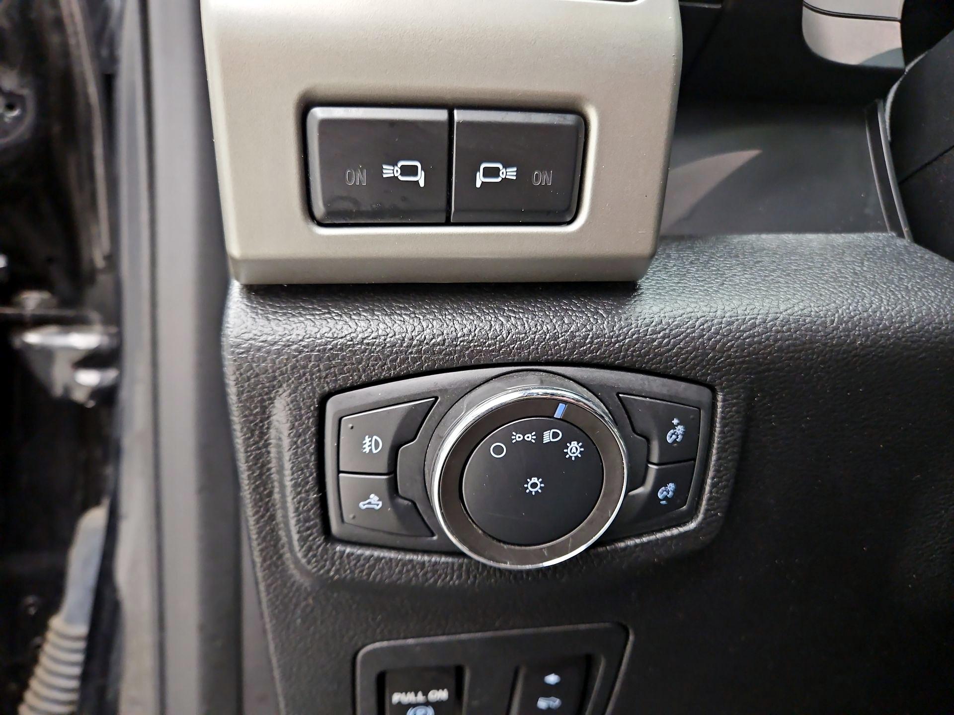 Thumbnail: 2020 Ford F-150 - 11