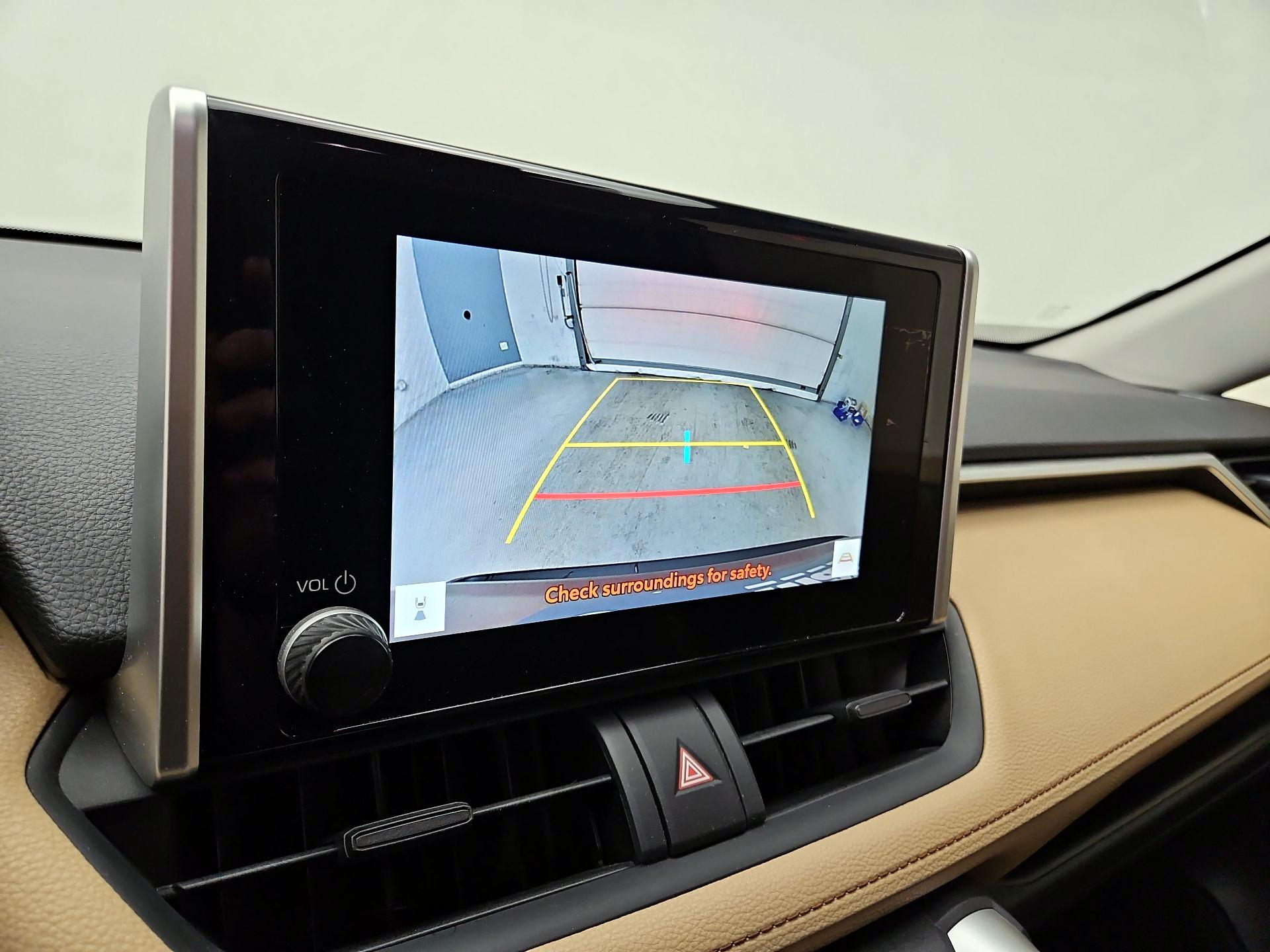 Thumbnail: 2025 Toyota RAV4 - 14