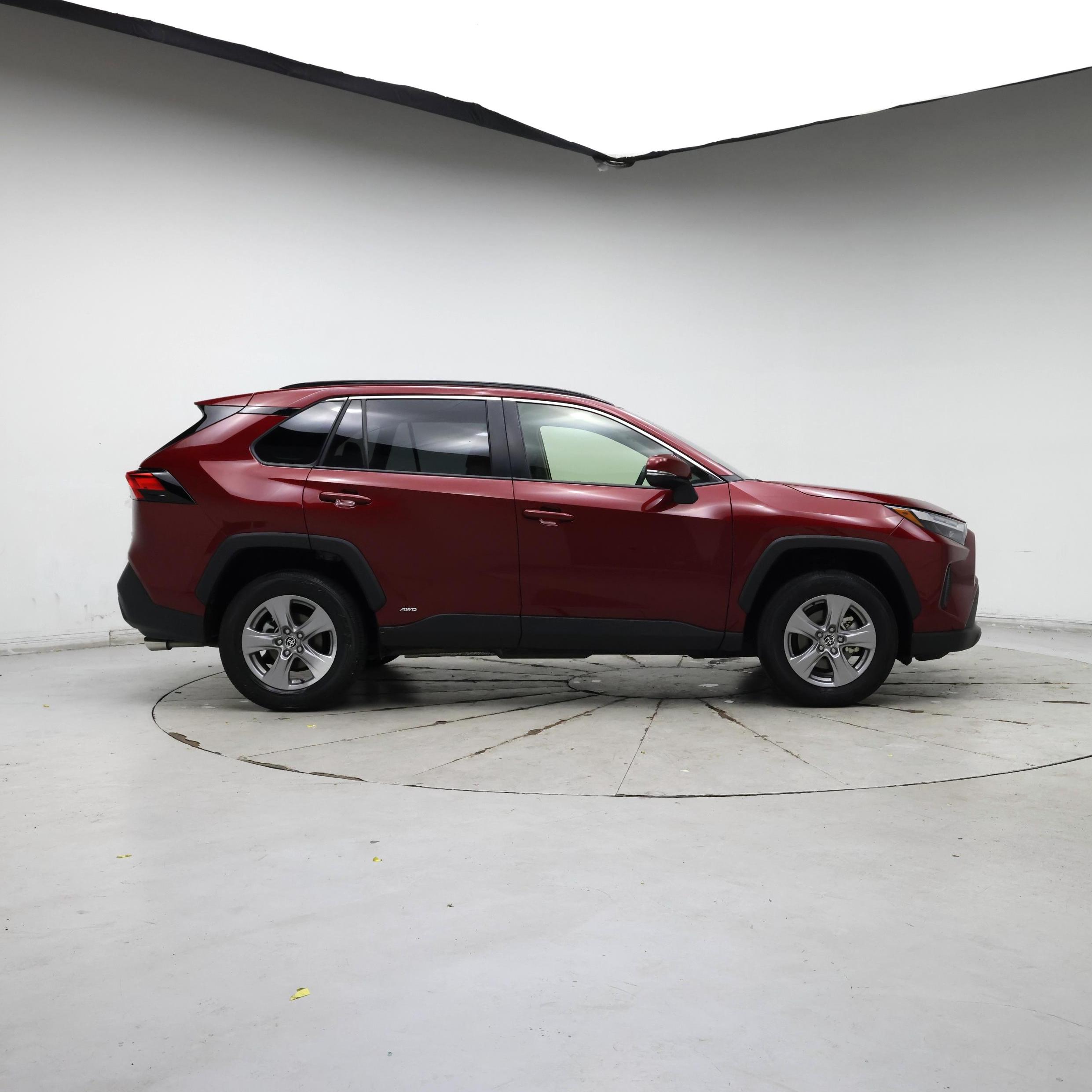 Thumbnail: 2025 Toyota RAV4 - 7