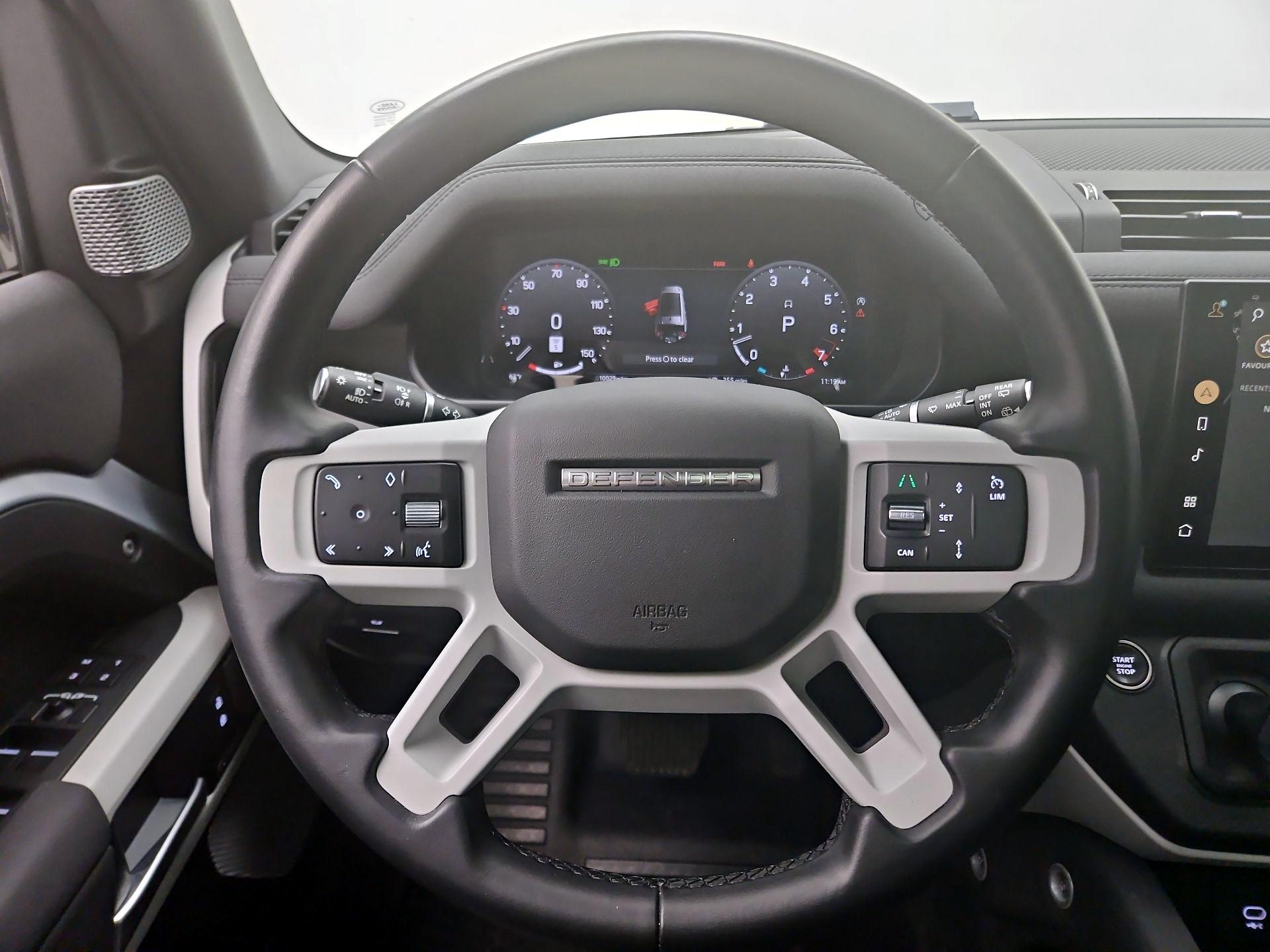 Thumbnail: 2023 Land Rover Defender - 10