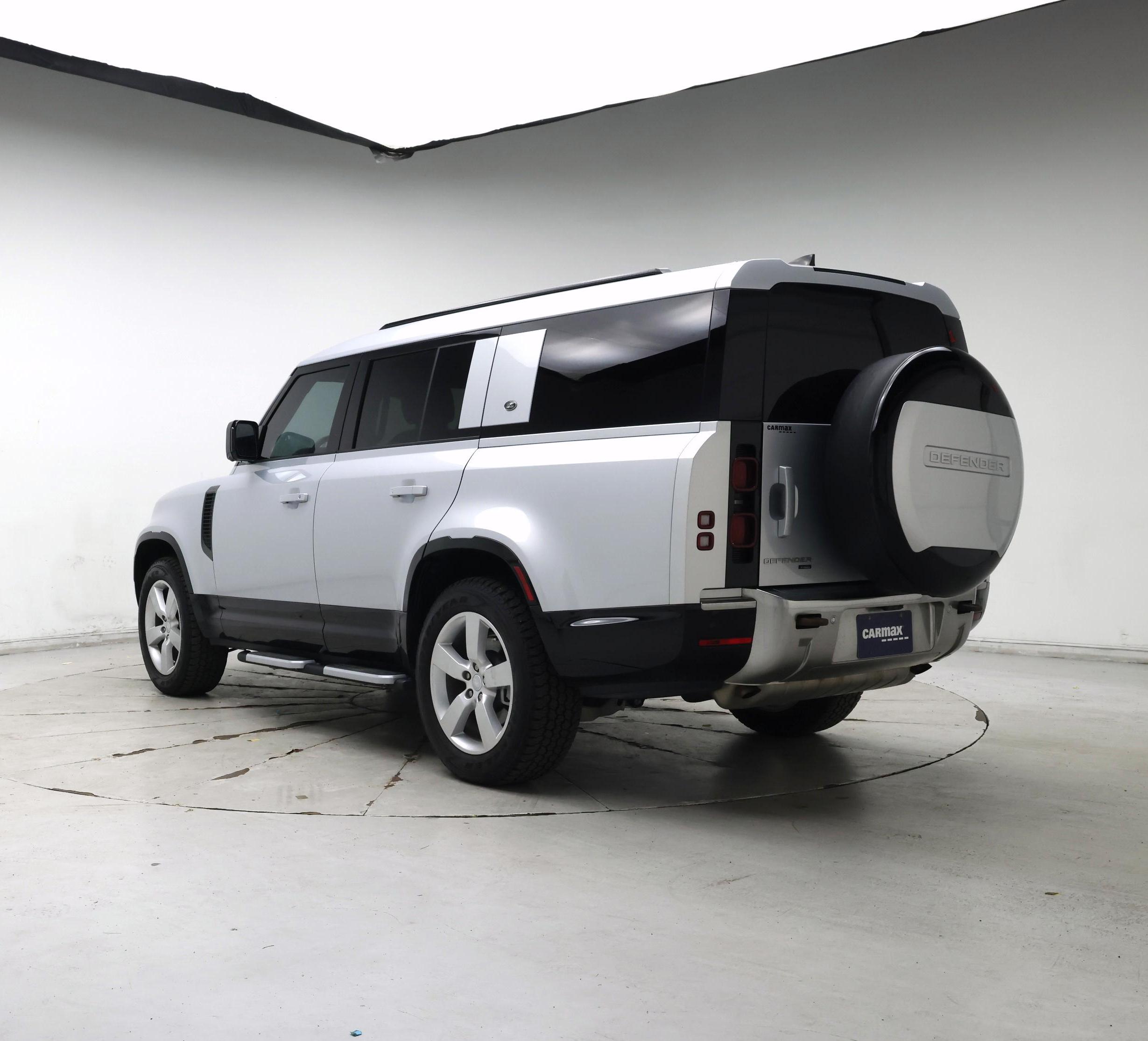 Thumbnail: 2023 Land Rover Defender - 2