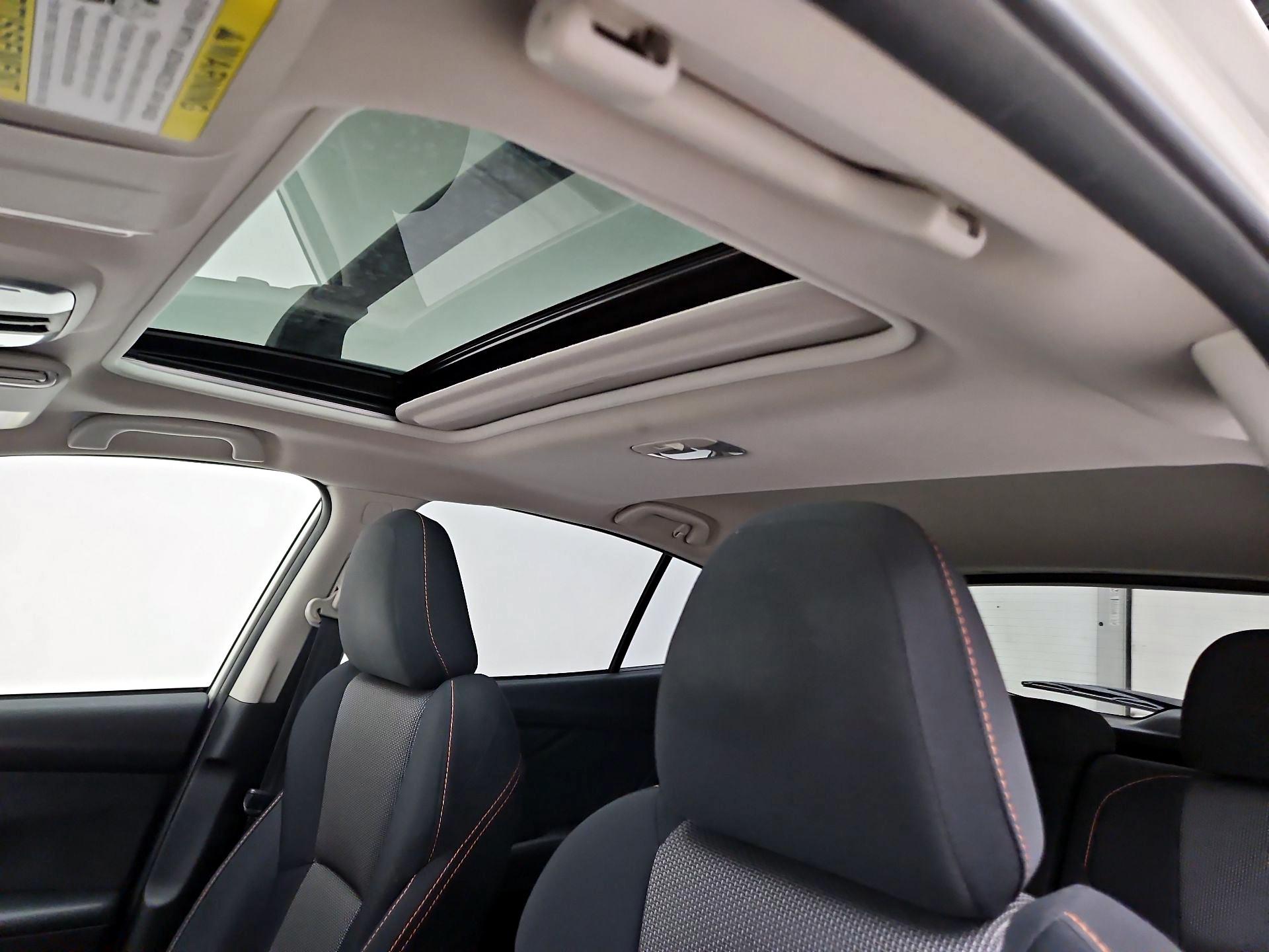 Thumbnail: 2018 Subaru Crosstrek - 18