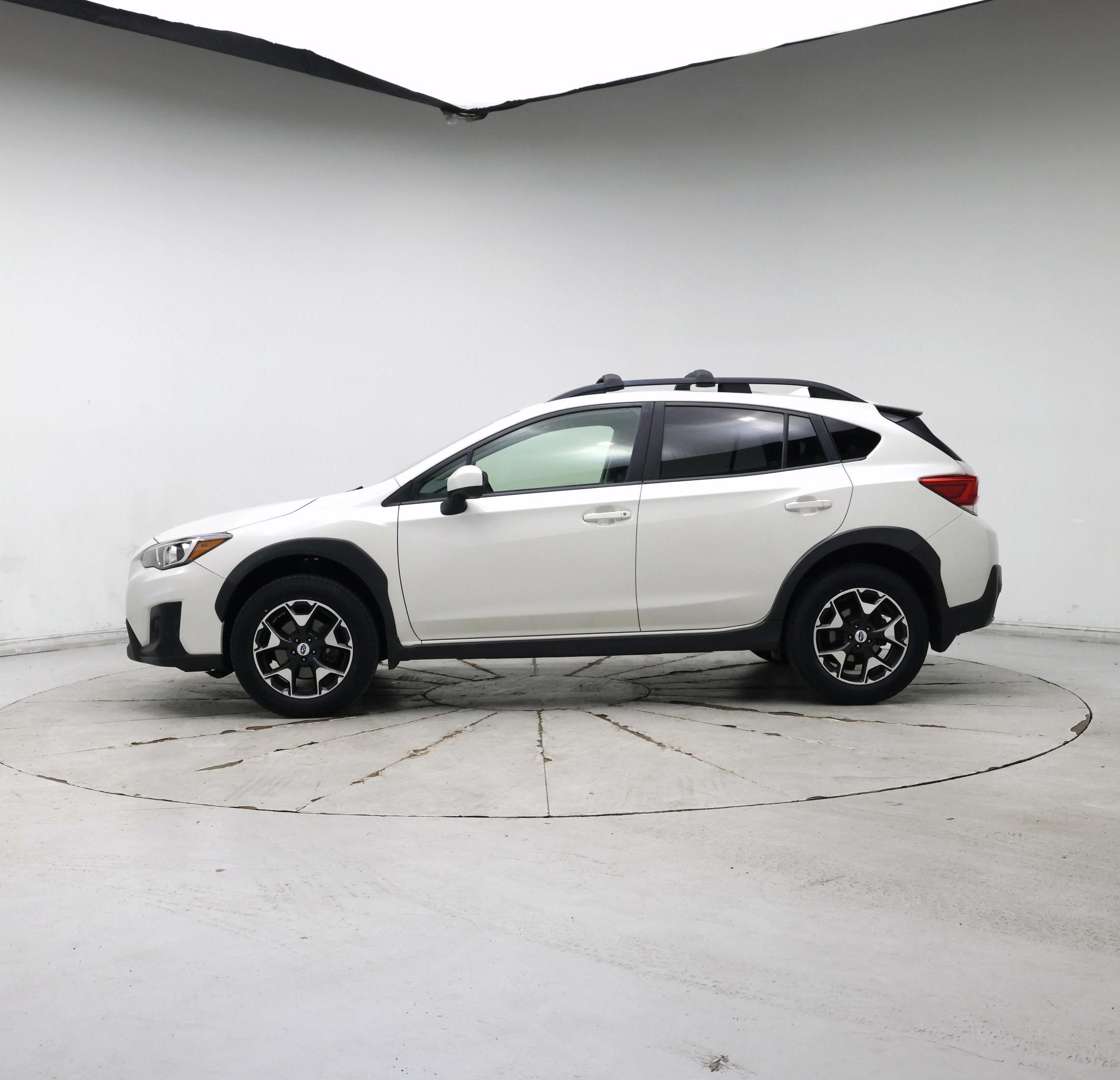 Thumbnail: 2018 Subaru Crosstrek - 3