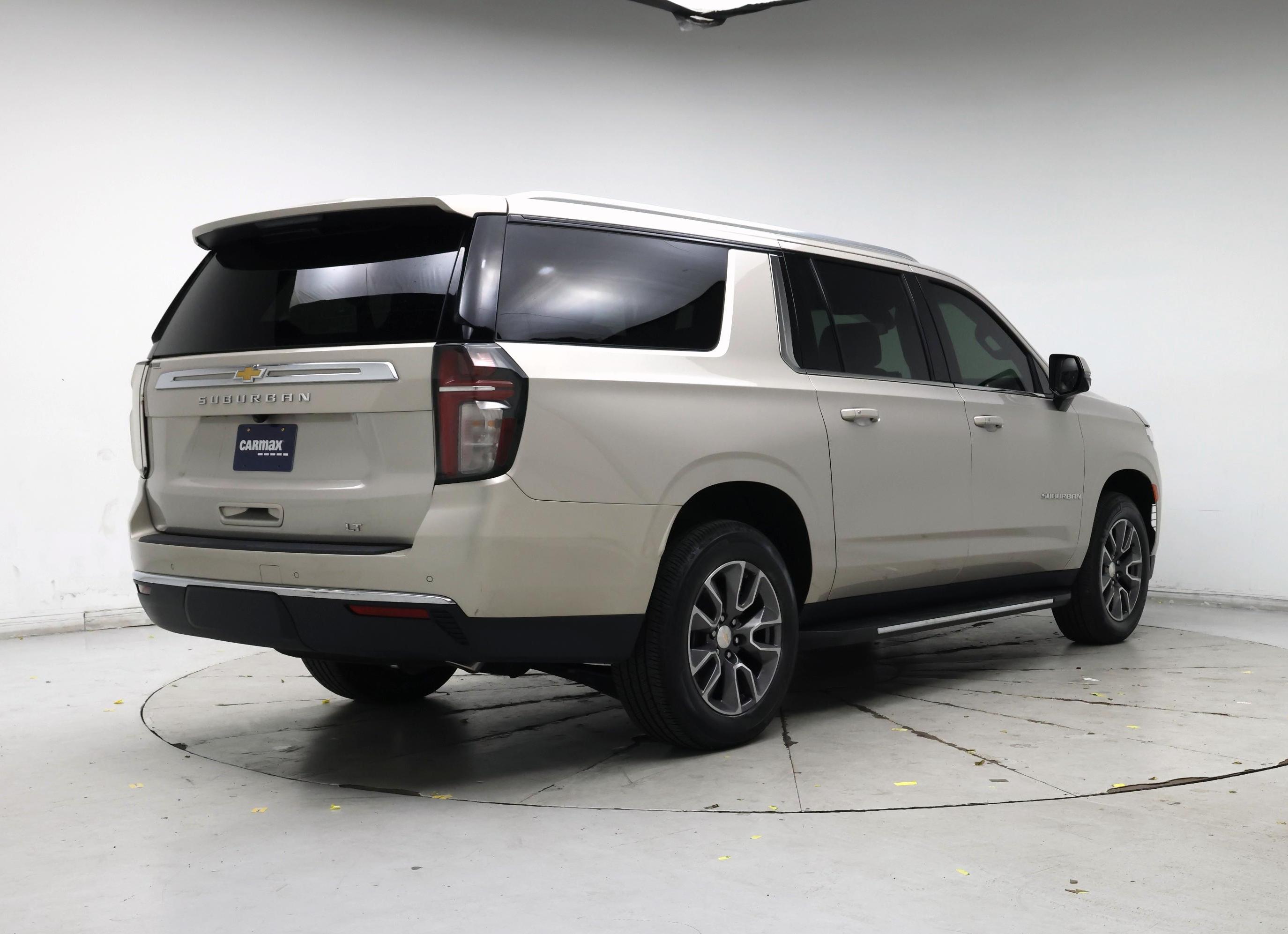 Thumbnail: 2022 Chevrolet Suburban - 8