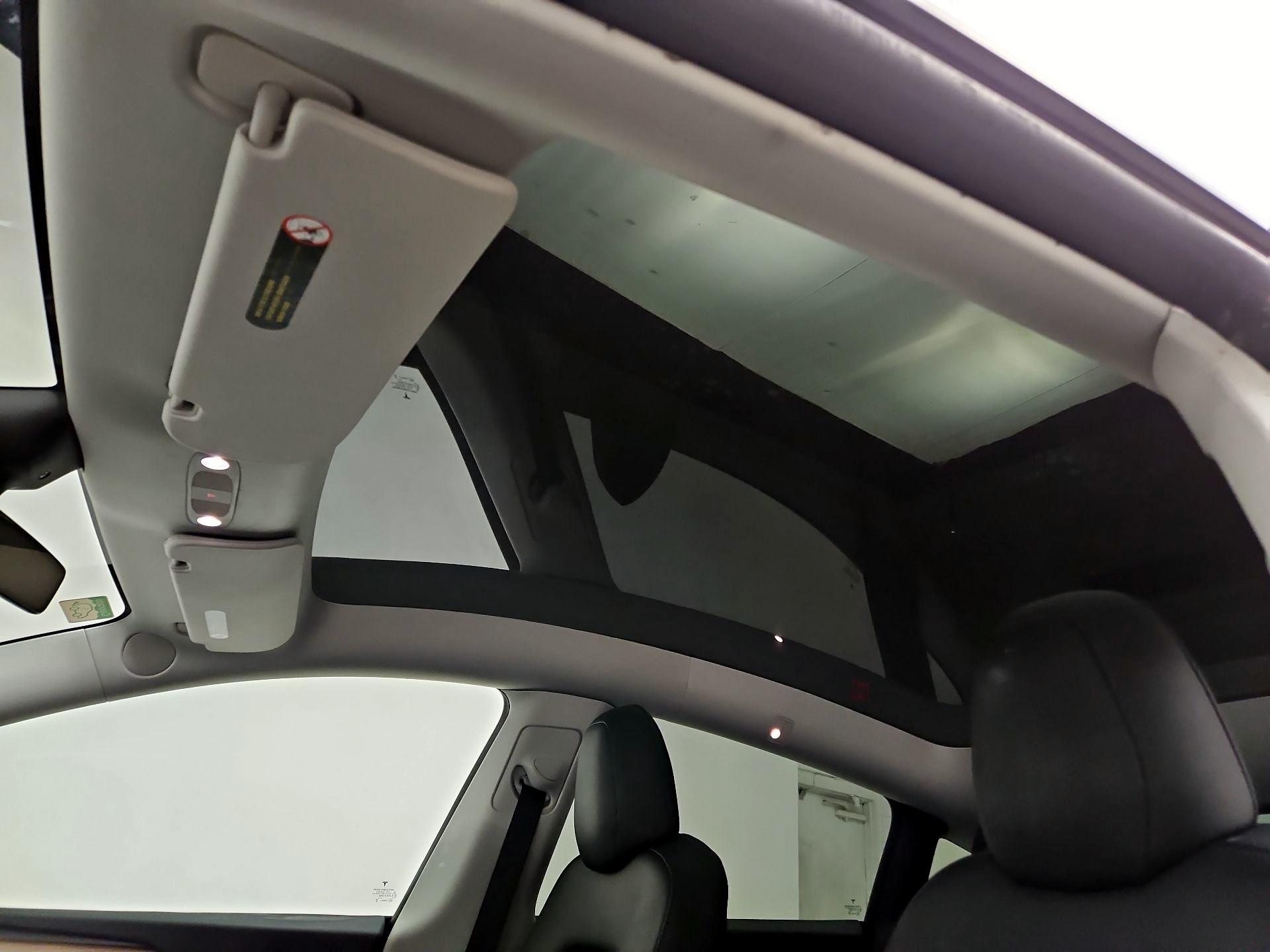 Thumbnail: 2023 Tesla Model Y - 18