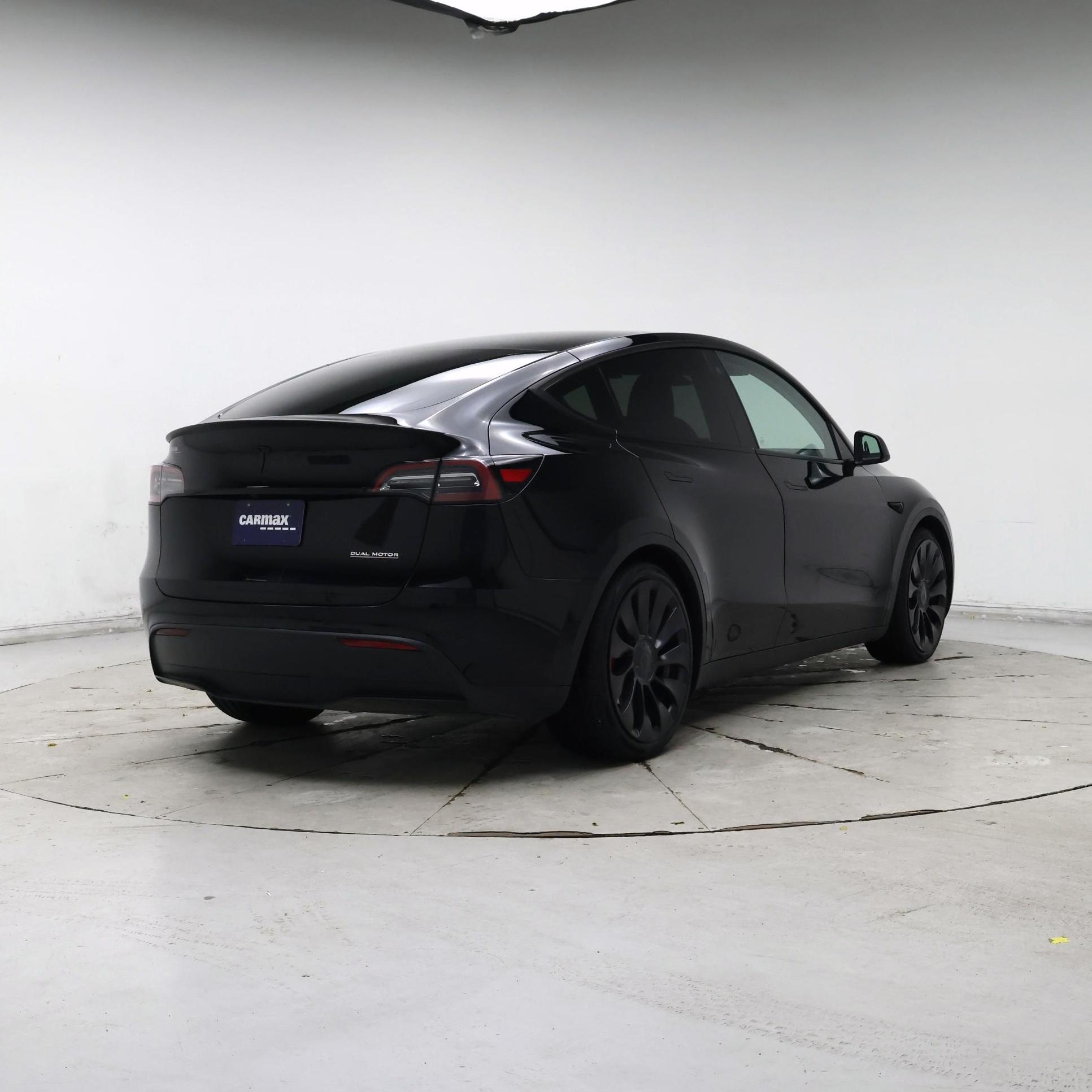 Thumbnail: 2023 Tesla Model Y - 8
