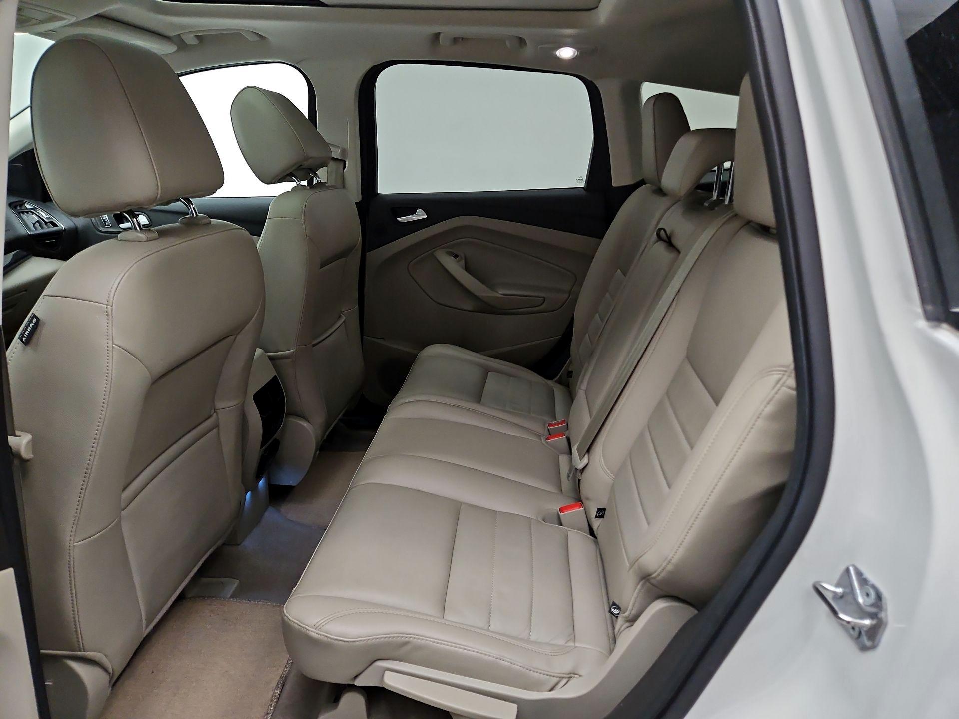 Thumbnail: 2015 Ford Escape - 18