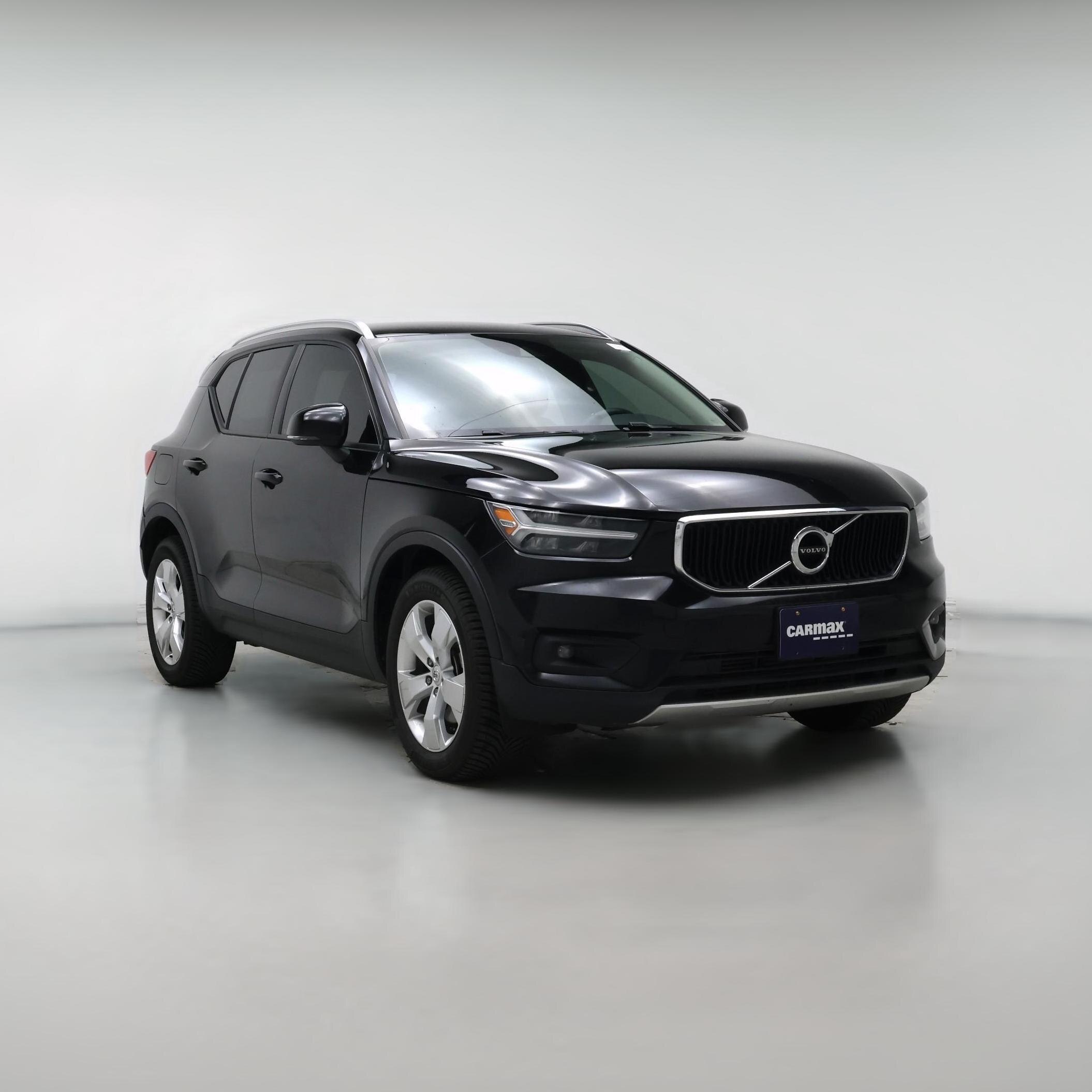 Thumbnail: 2021 Volvo XC40 - 1