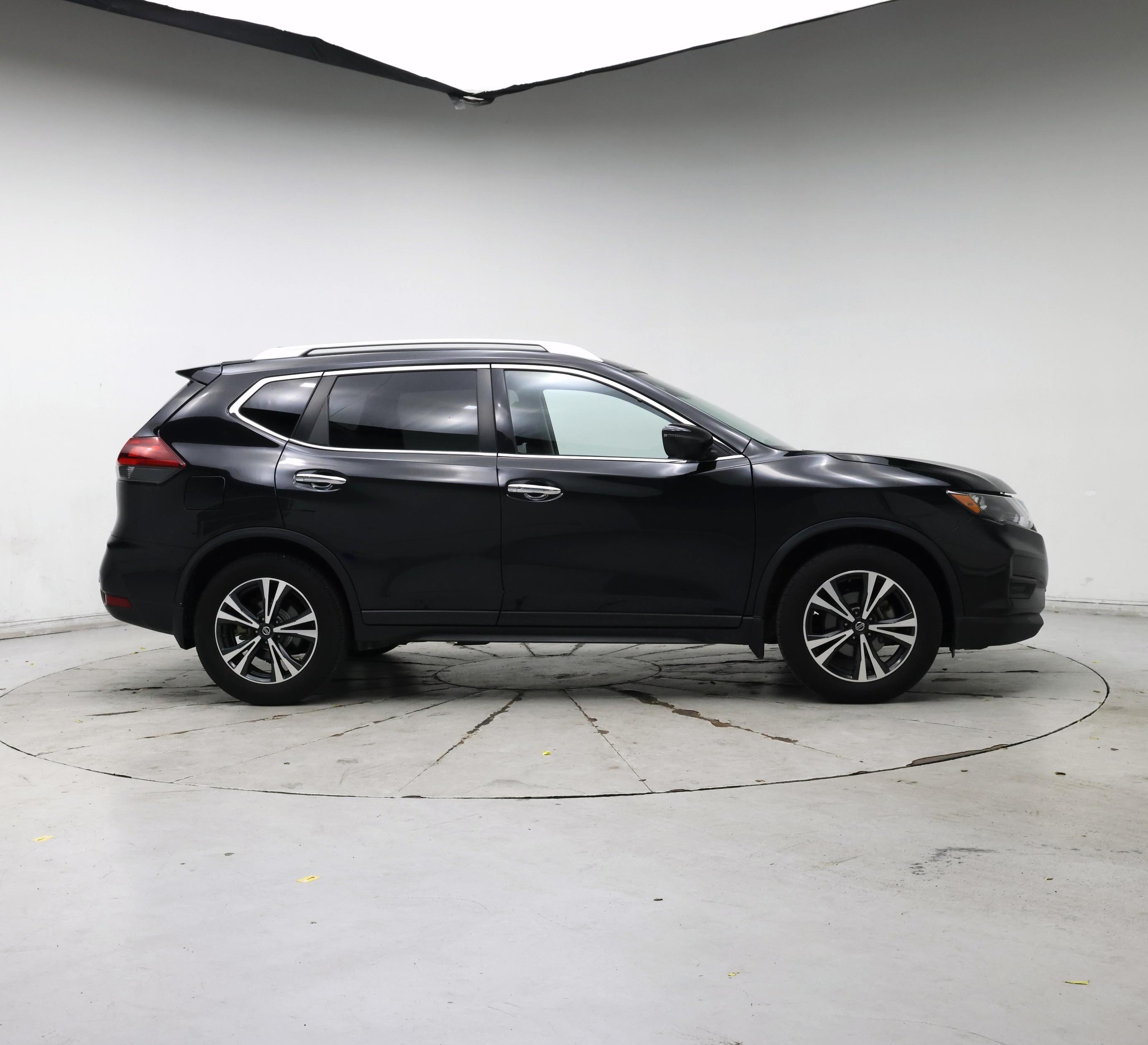 Thumbnail: 2020 Nissan Rogue - 7