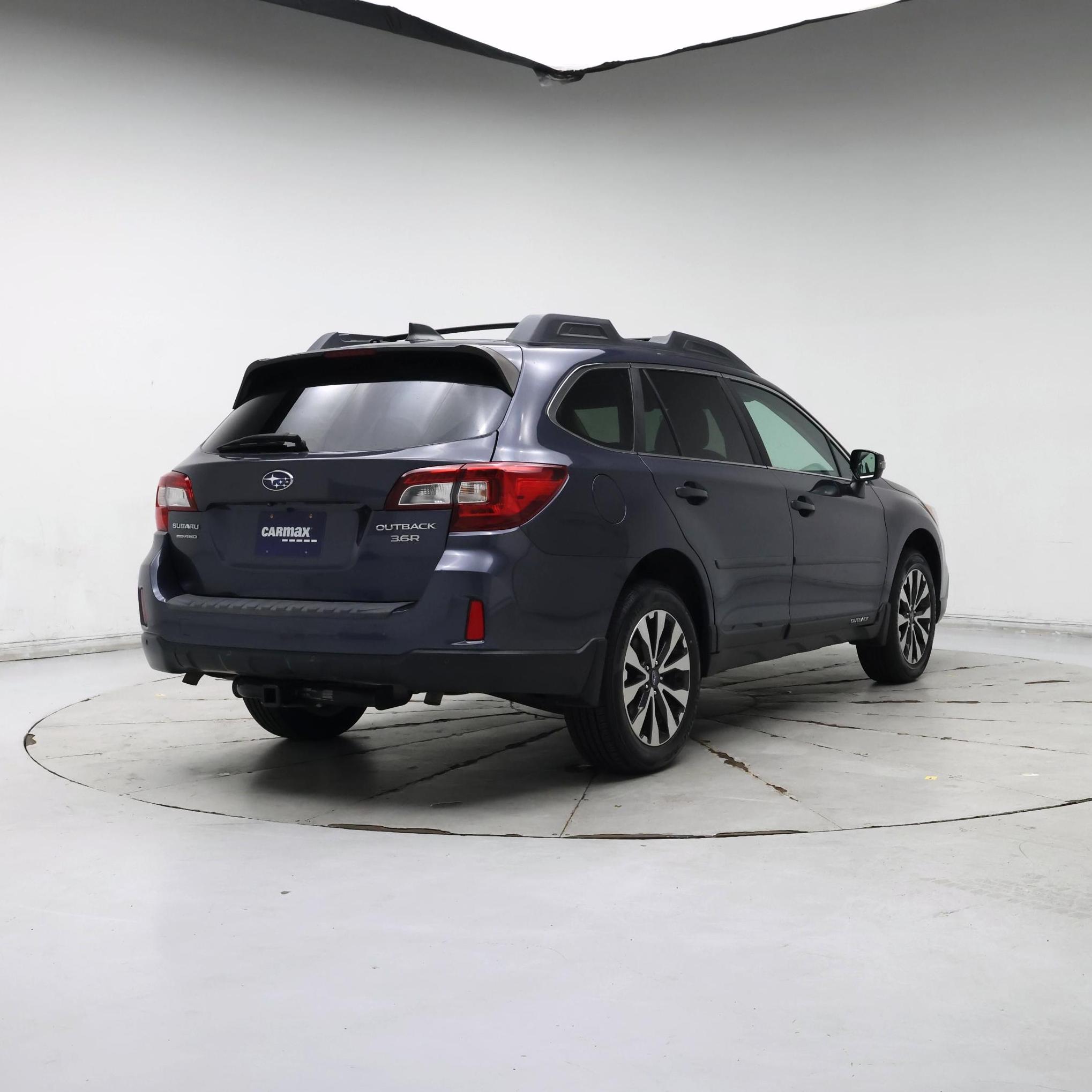 Thumbnail: 2017 Subaru Outback - 8