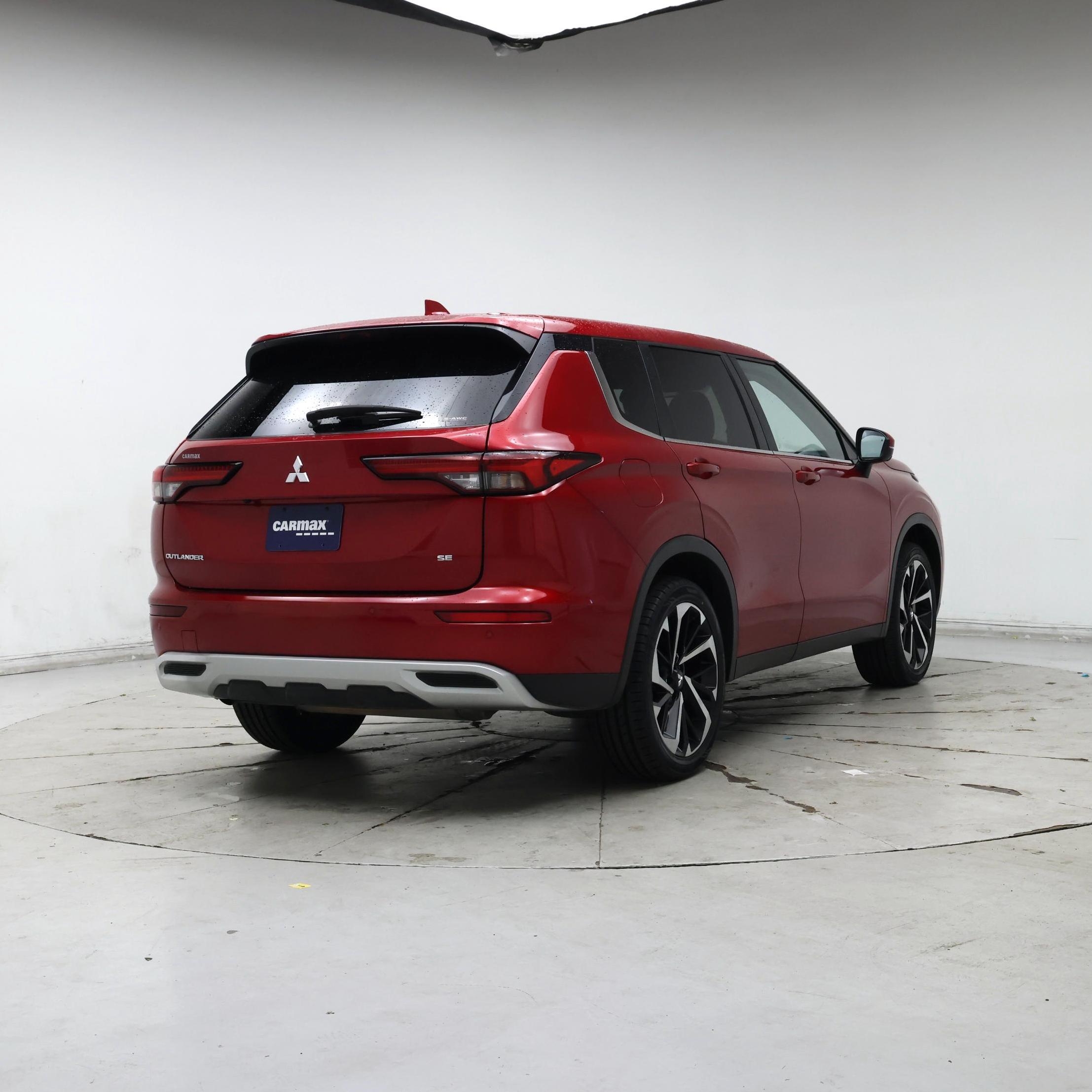 Thumbnail: 2024 Mitsubishi Outlander - 8