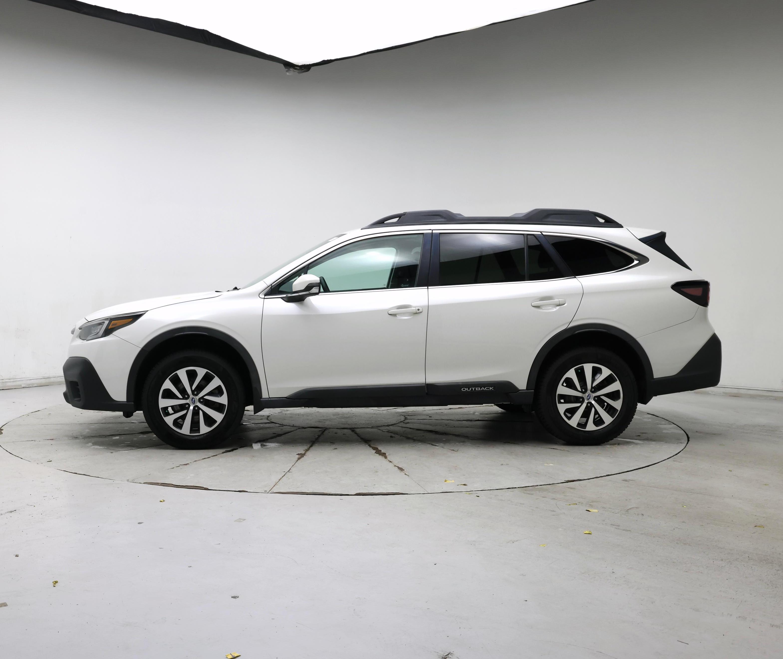 Thumbnail: 2020 Subaru Outback - 3