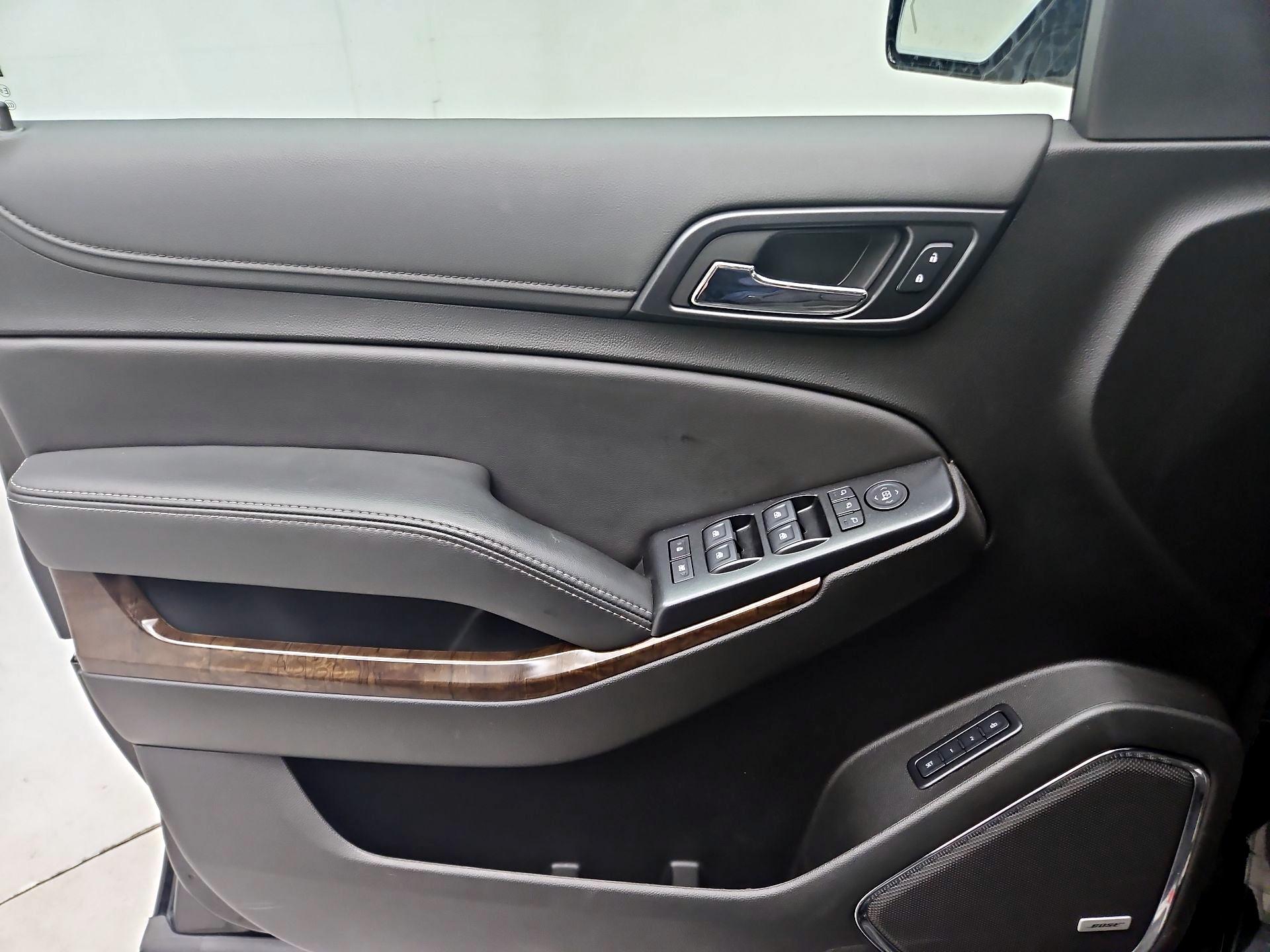 Thumbnail: 2020 Chevrolet Tahoe - 12