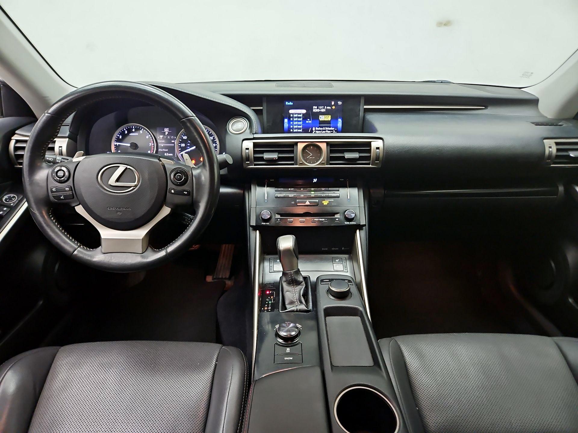 Thumbnail: 2014 Lexus IS - 9