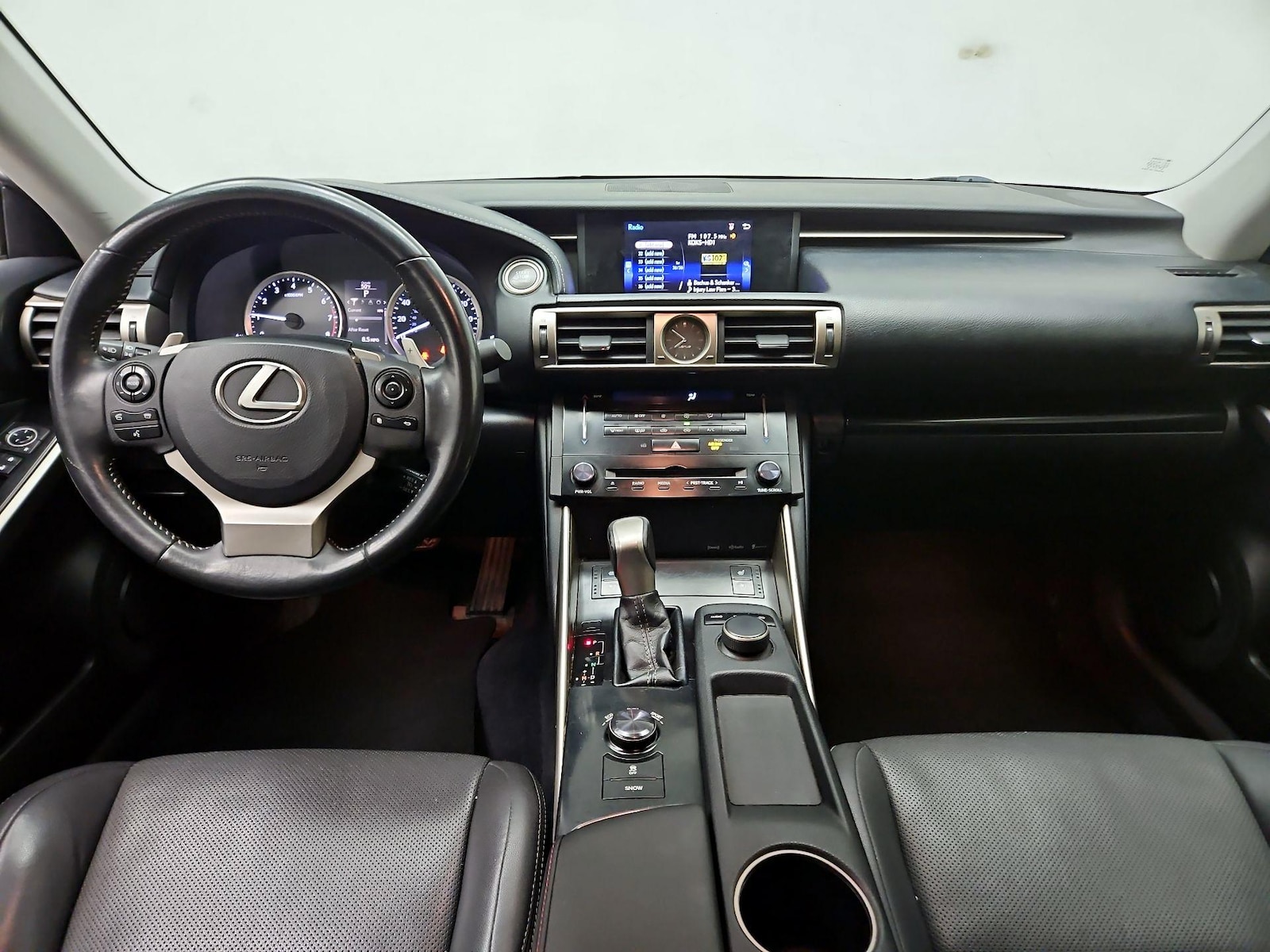 2014 Lexus IS 250 - Photo 10