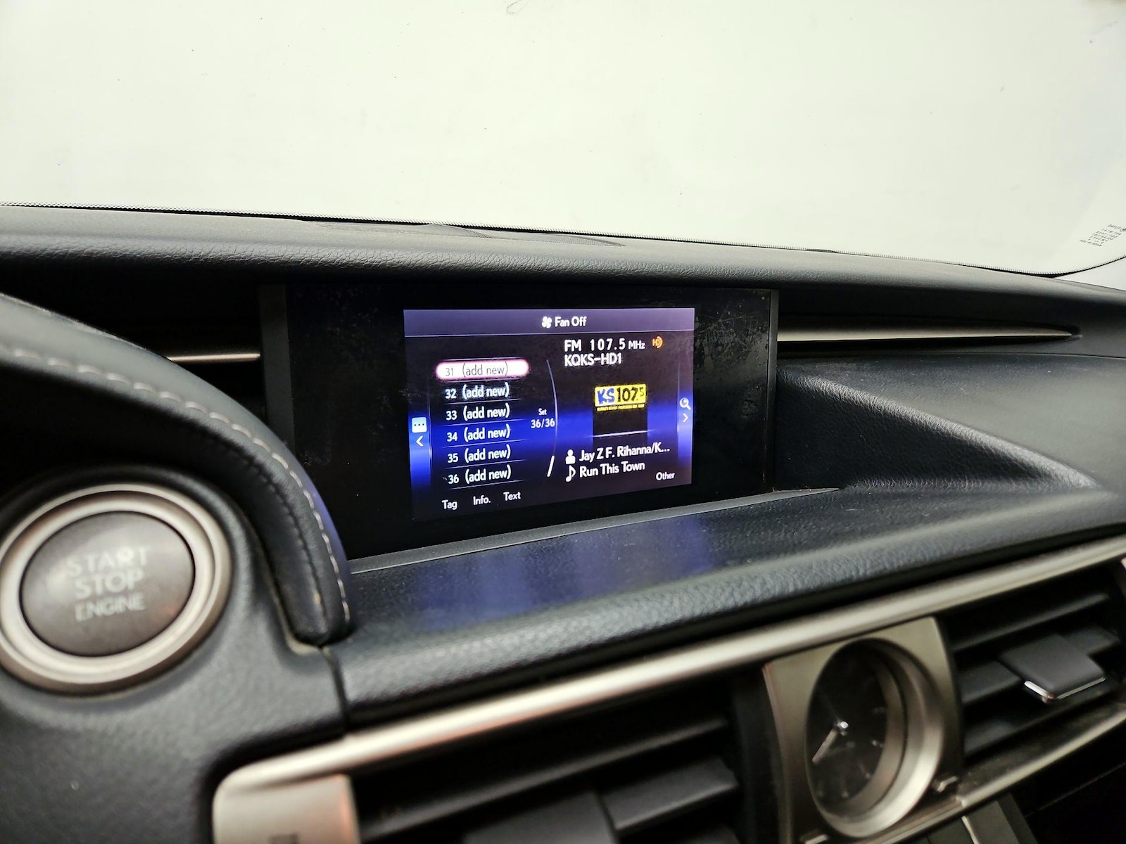 2014 Lexus IS 250 - Photo 16