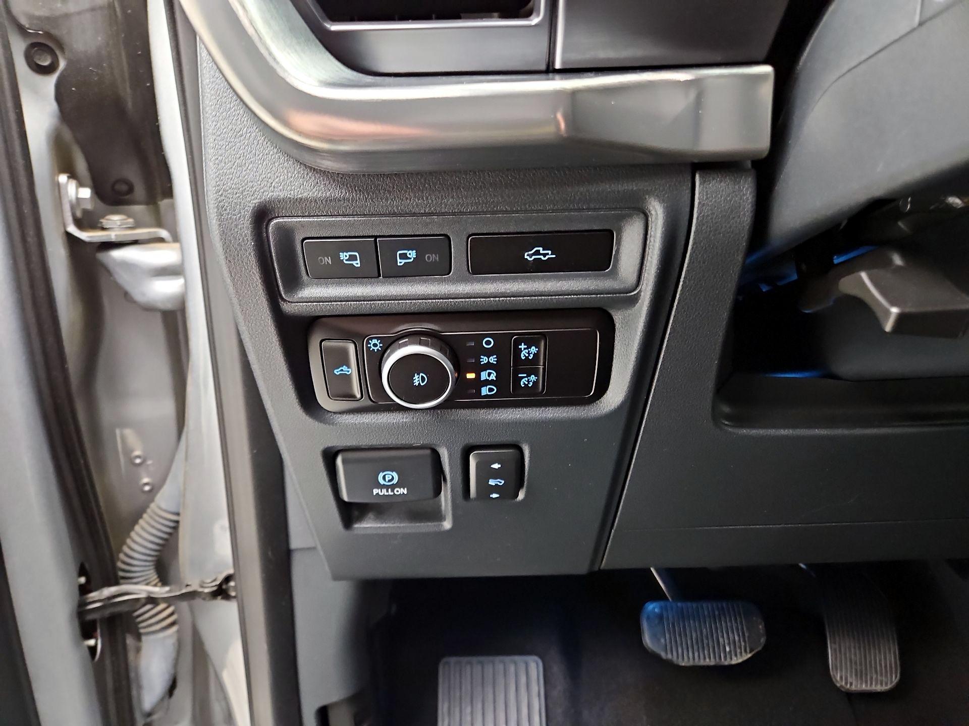 Thumbnail: 2023 Ford F-150 - 13
