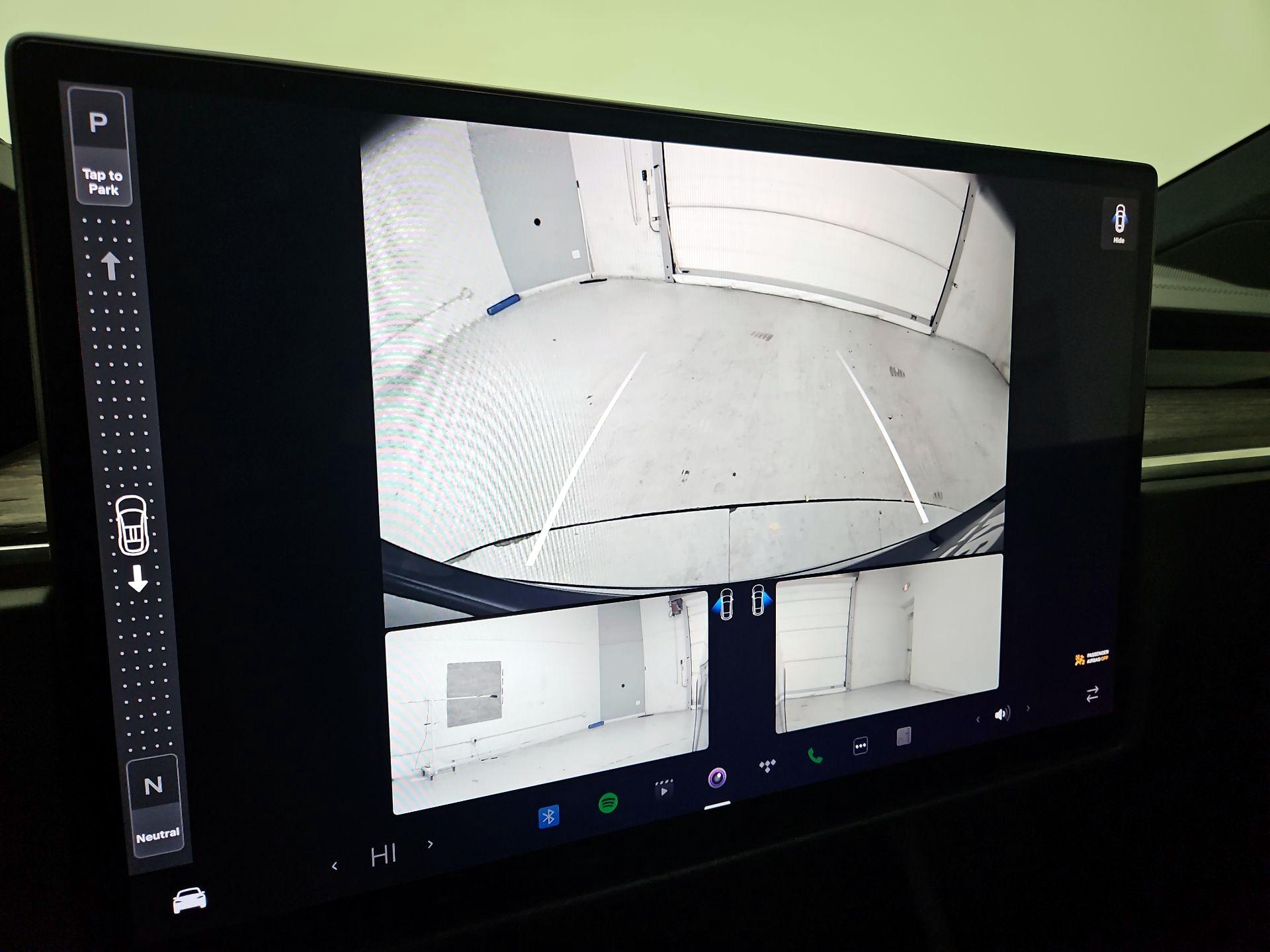 Thumbnail: 2022 Tesla Model X - 14