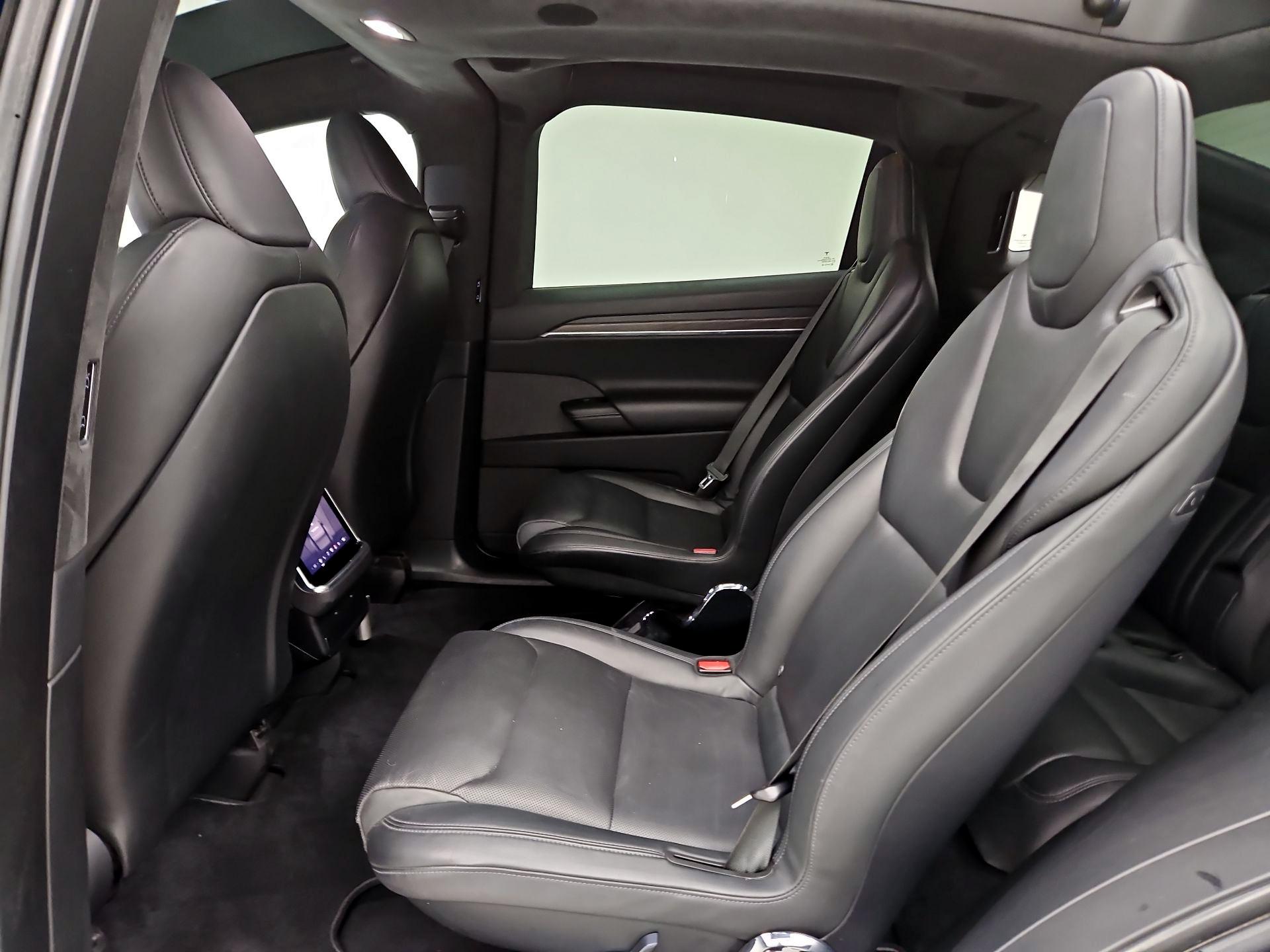 Thumbnail: 2022 Tesla Model X - 19