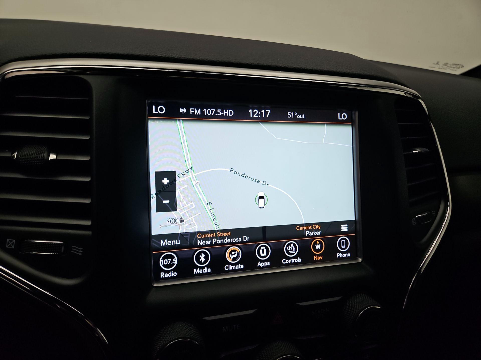 Thumbnail: 2018 Jeep Grand Cherokee - 14