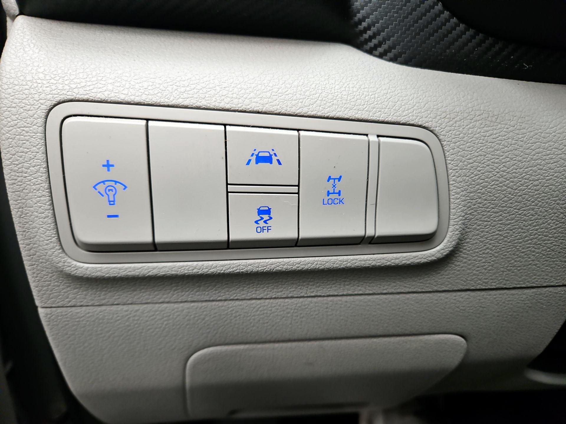 Thumbnail: 2019 Hyundai Tucson - 13