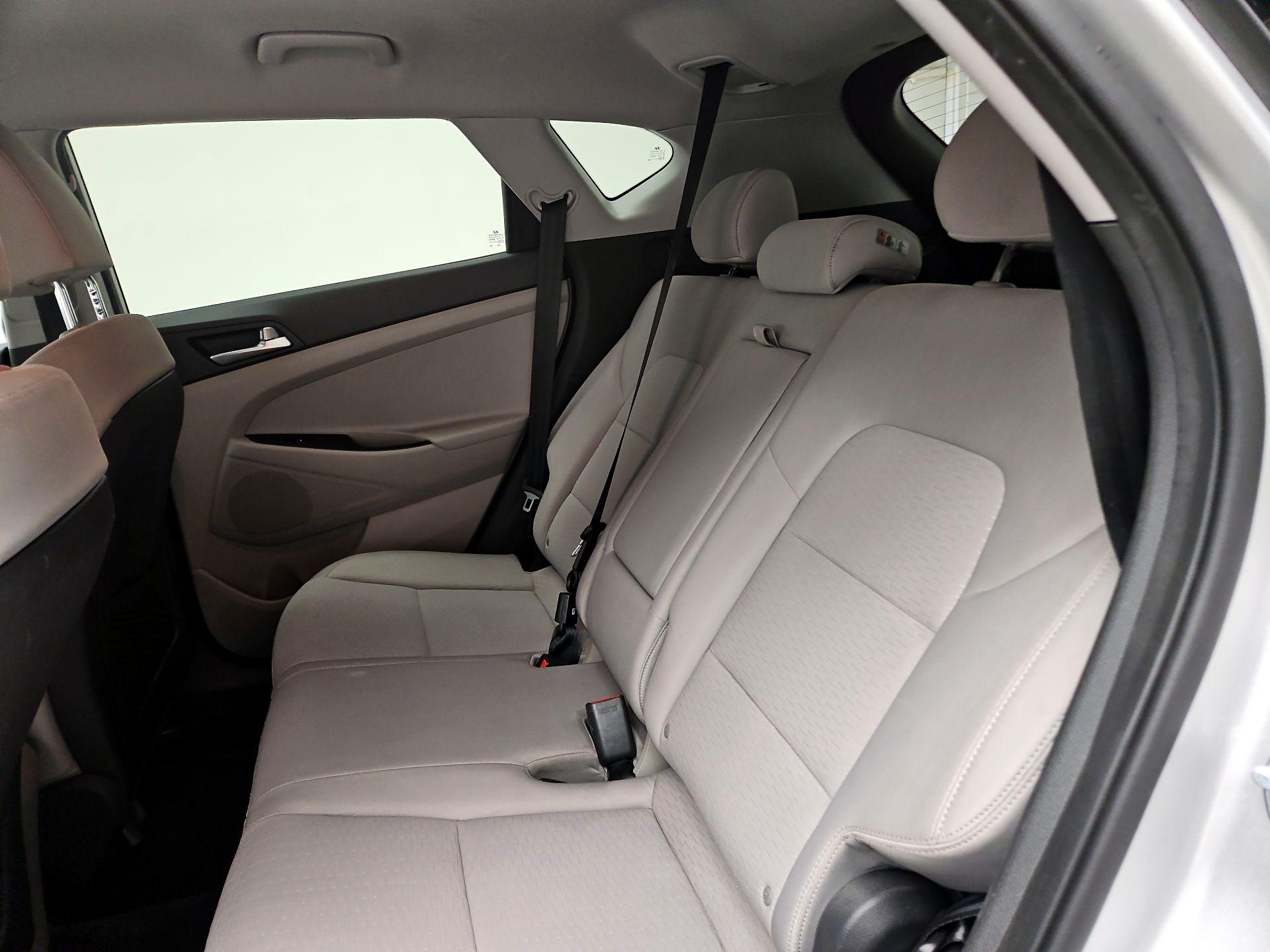 Thumbnail: 2019 Hyundai Tucson - 19