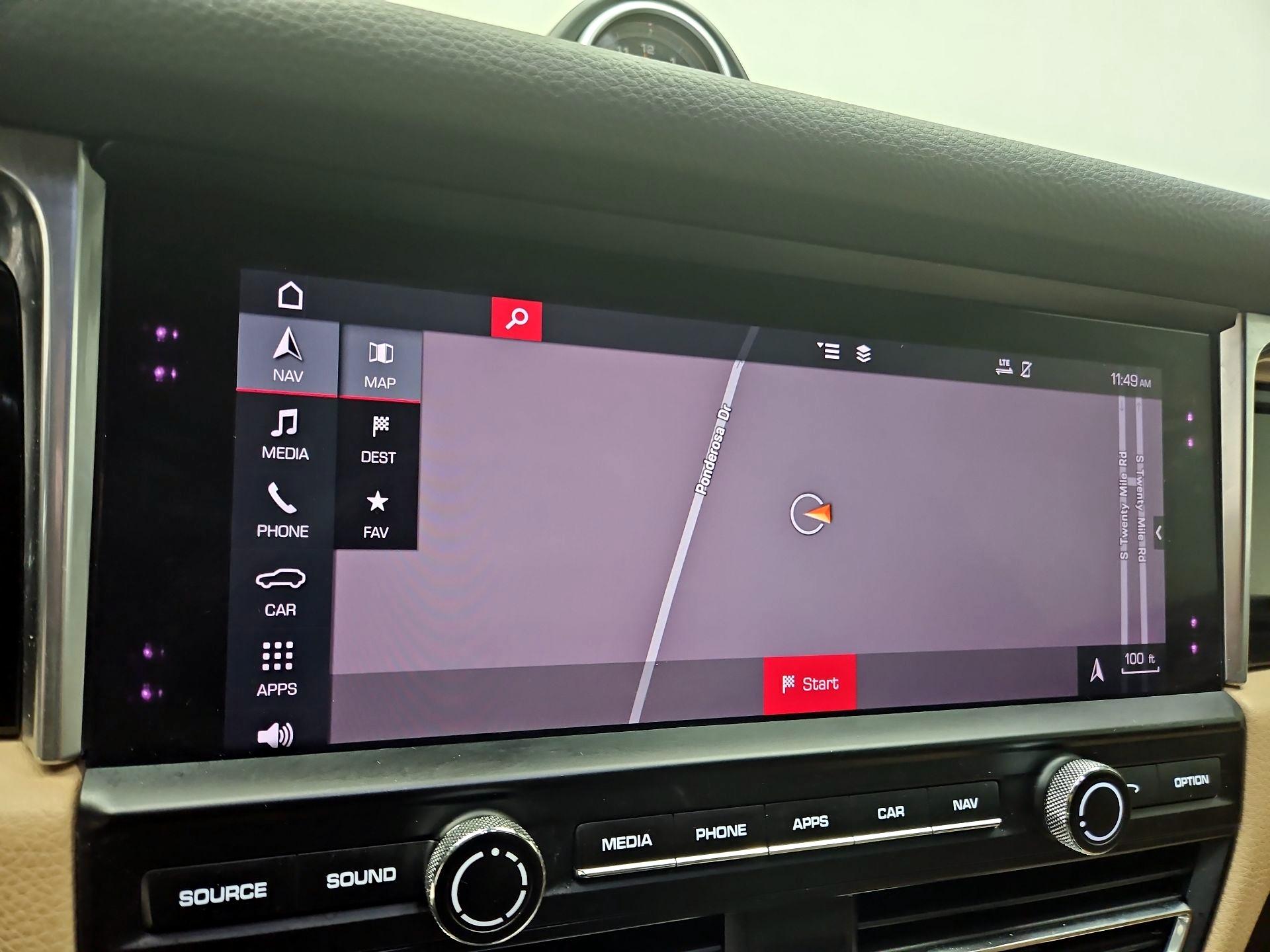 Thumbnail: 2019 Porsche Macan - 14
