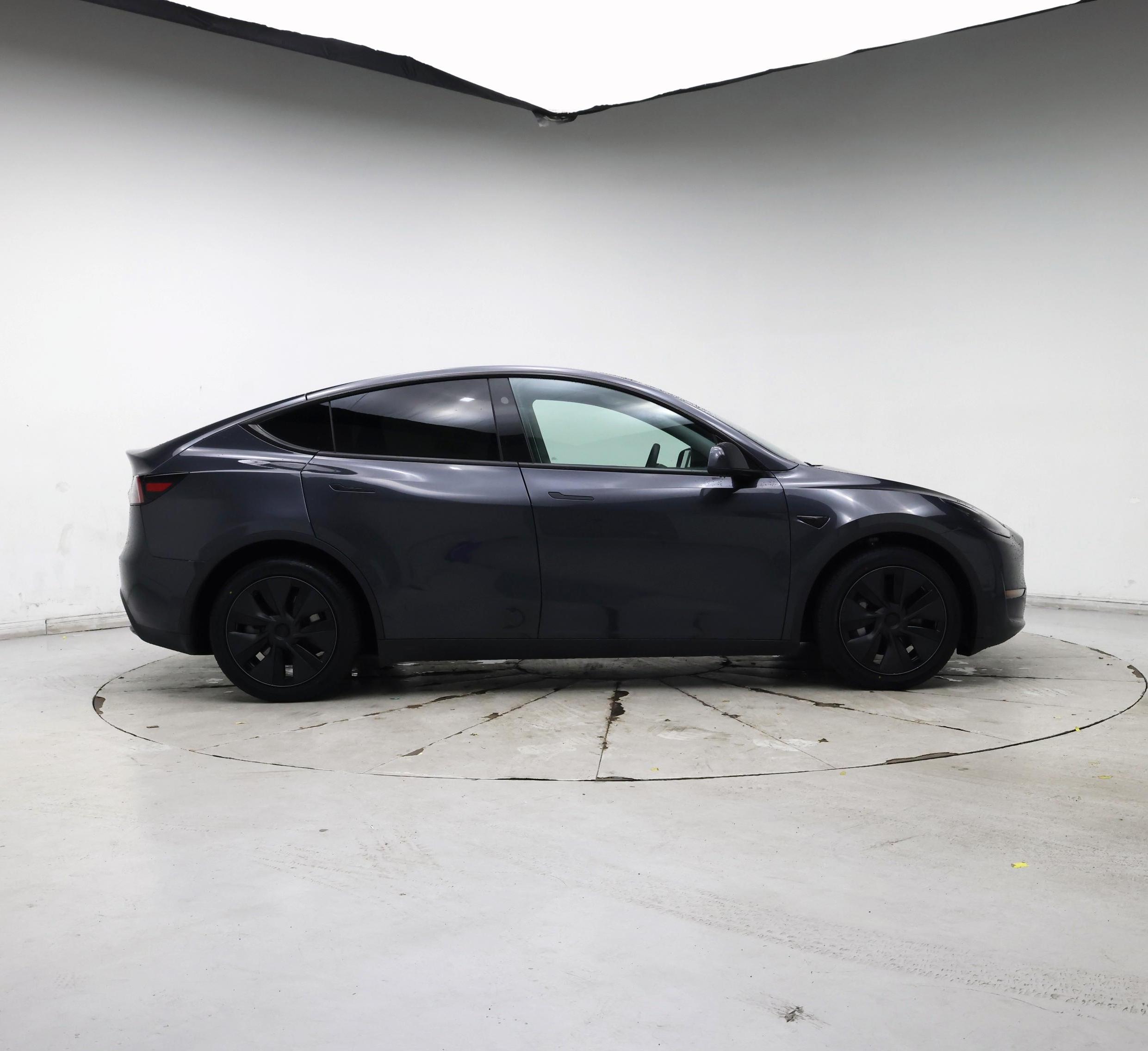 Thumbnail: 2025 Tesla Model Y - 7