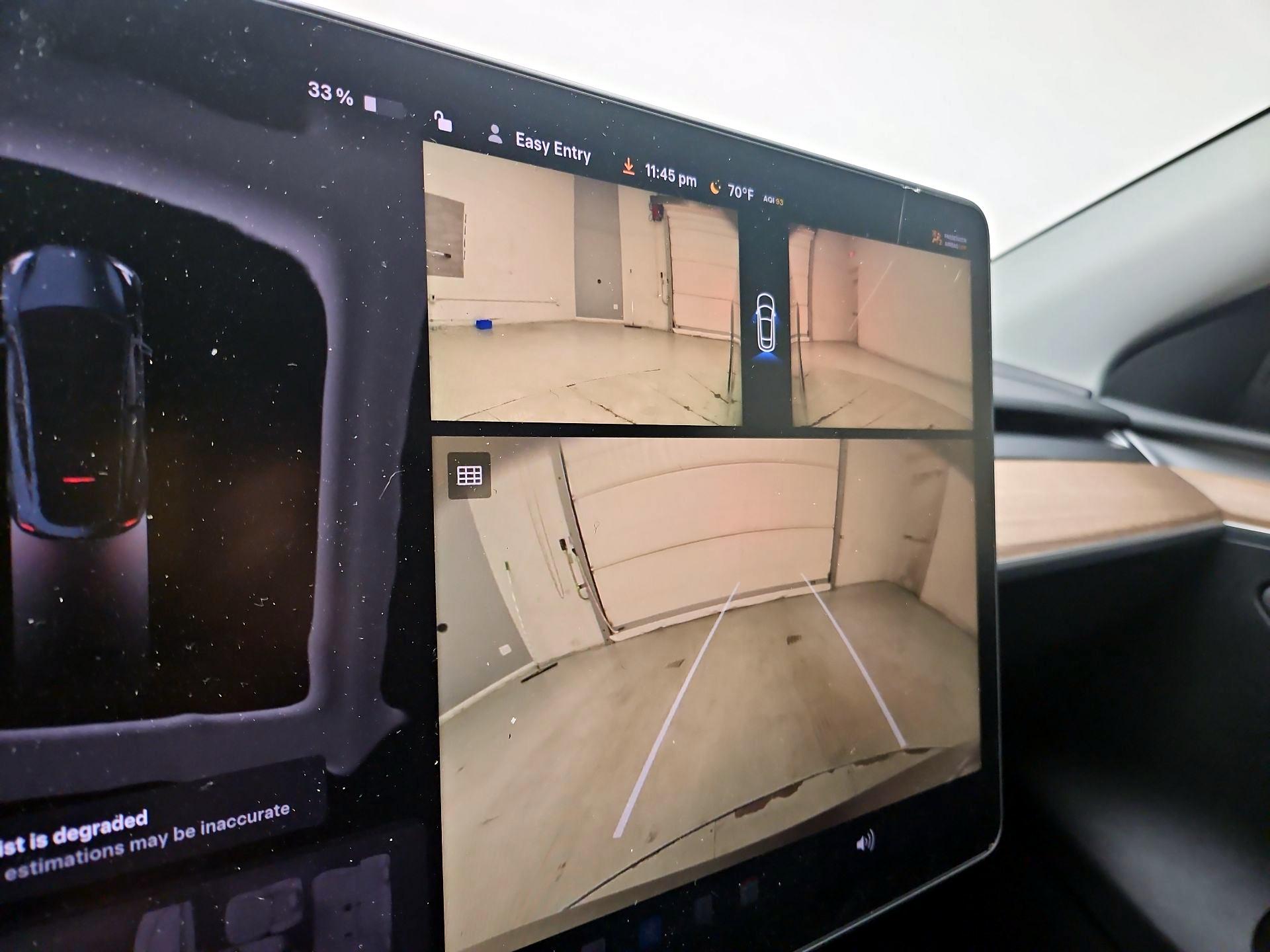 Thumbnail: 2025 Tesla Model Y - 14