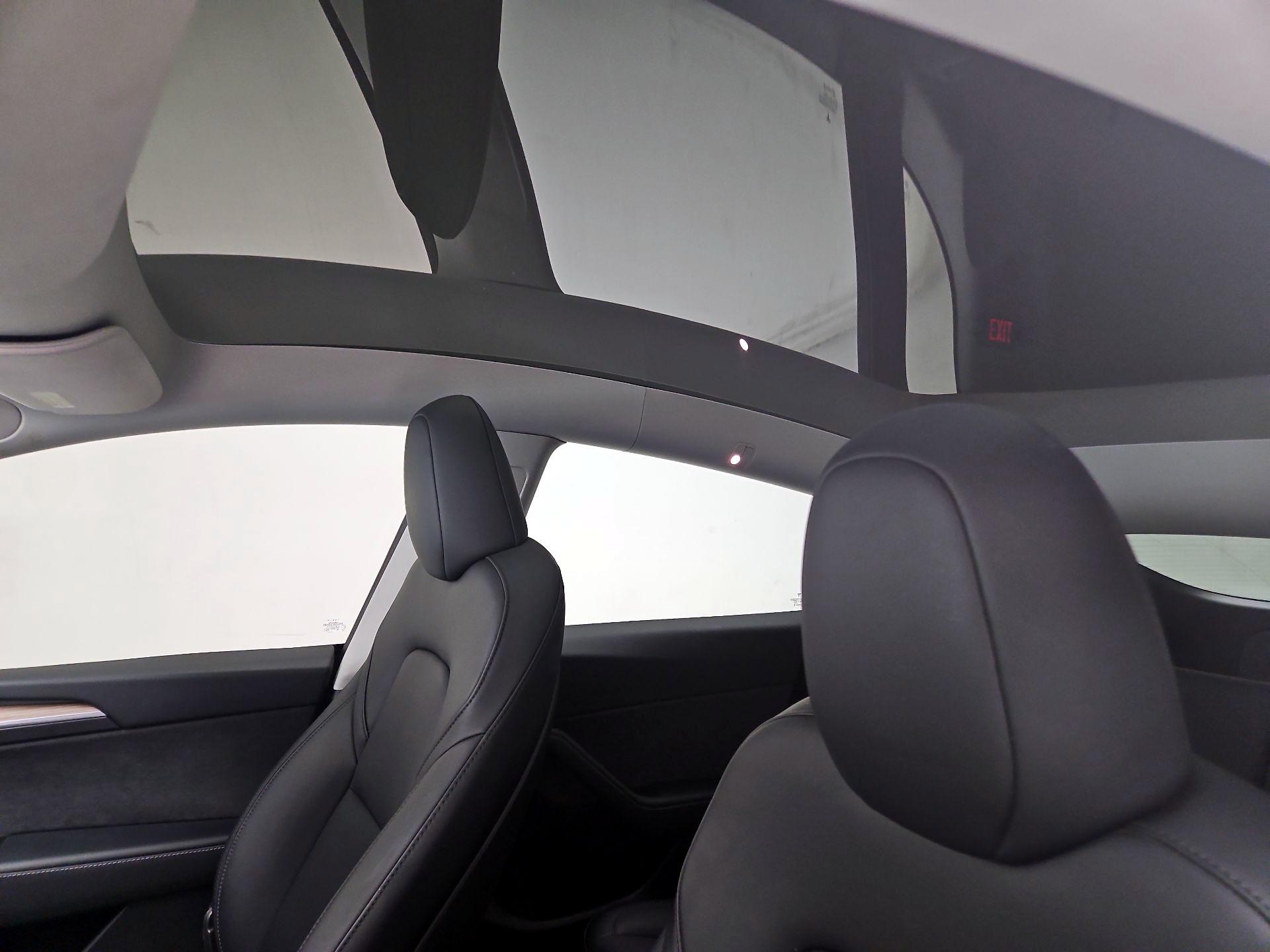 Thumbnail: 2025 Tesla Model Y - 18