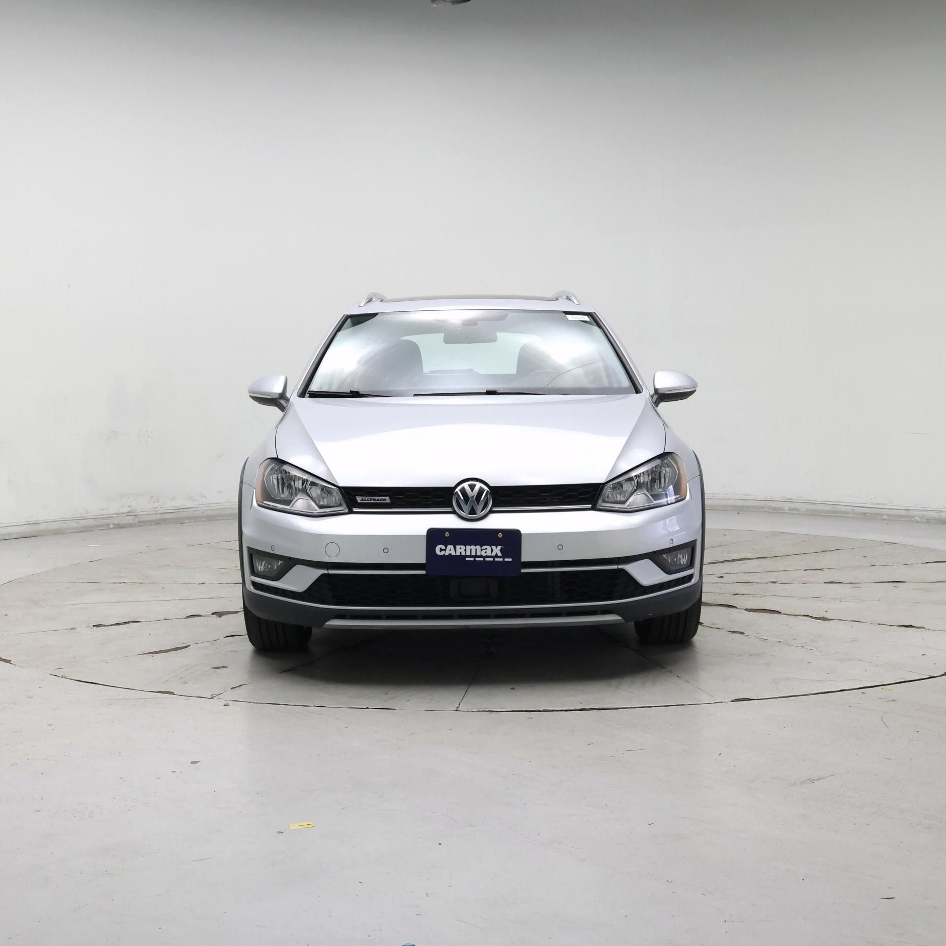 Thumbnail: 2017 Volkswagen Golf - 5