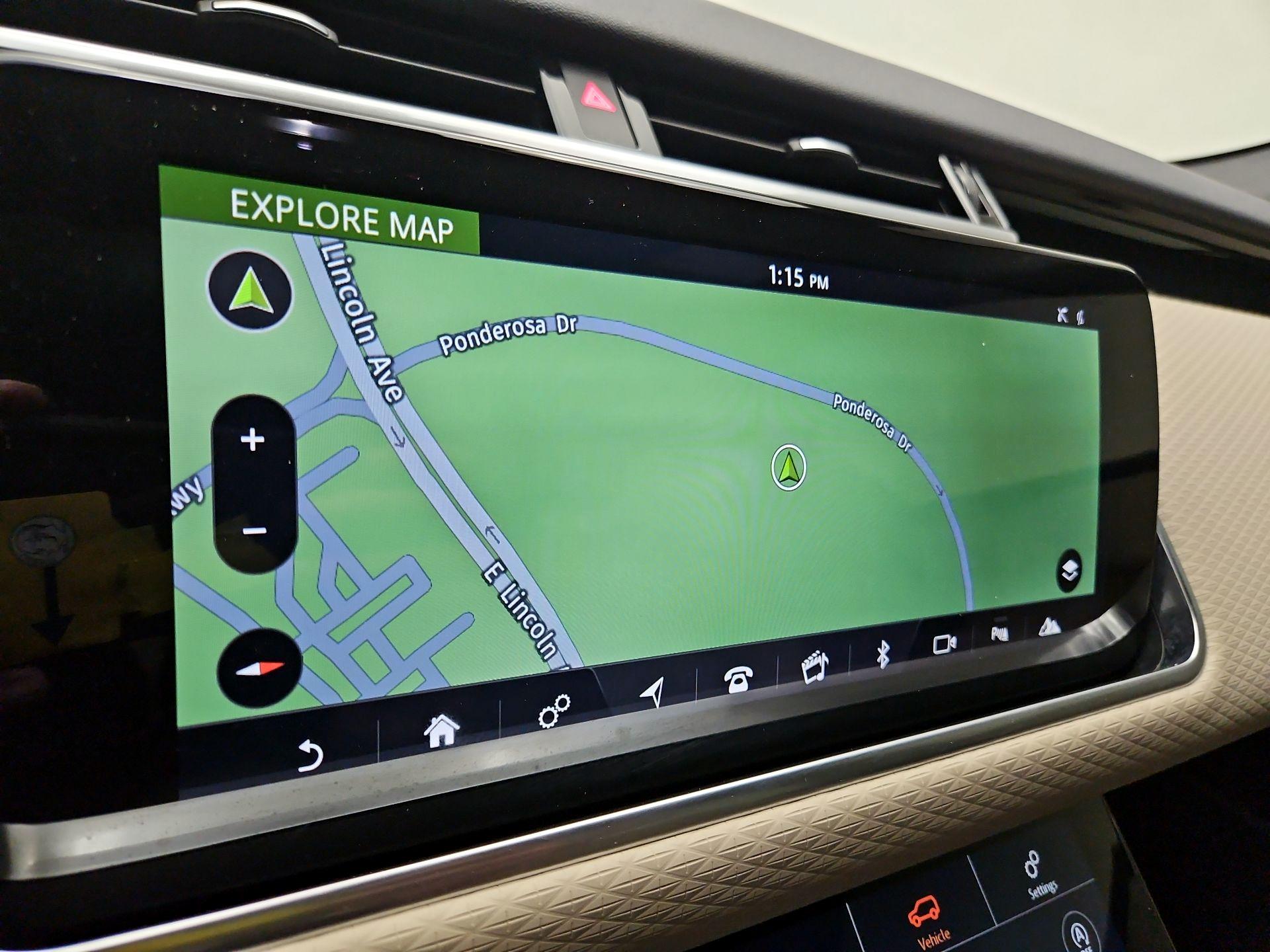 Thumbnail: 2020 Land Rover Range Rover Velar - 12