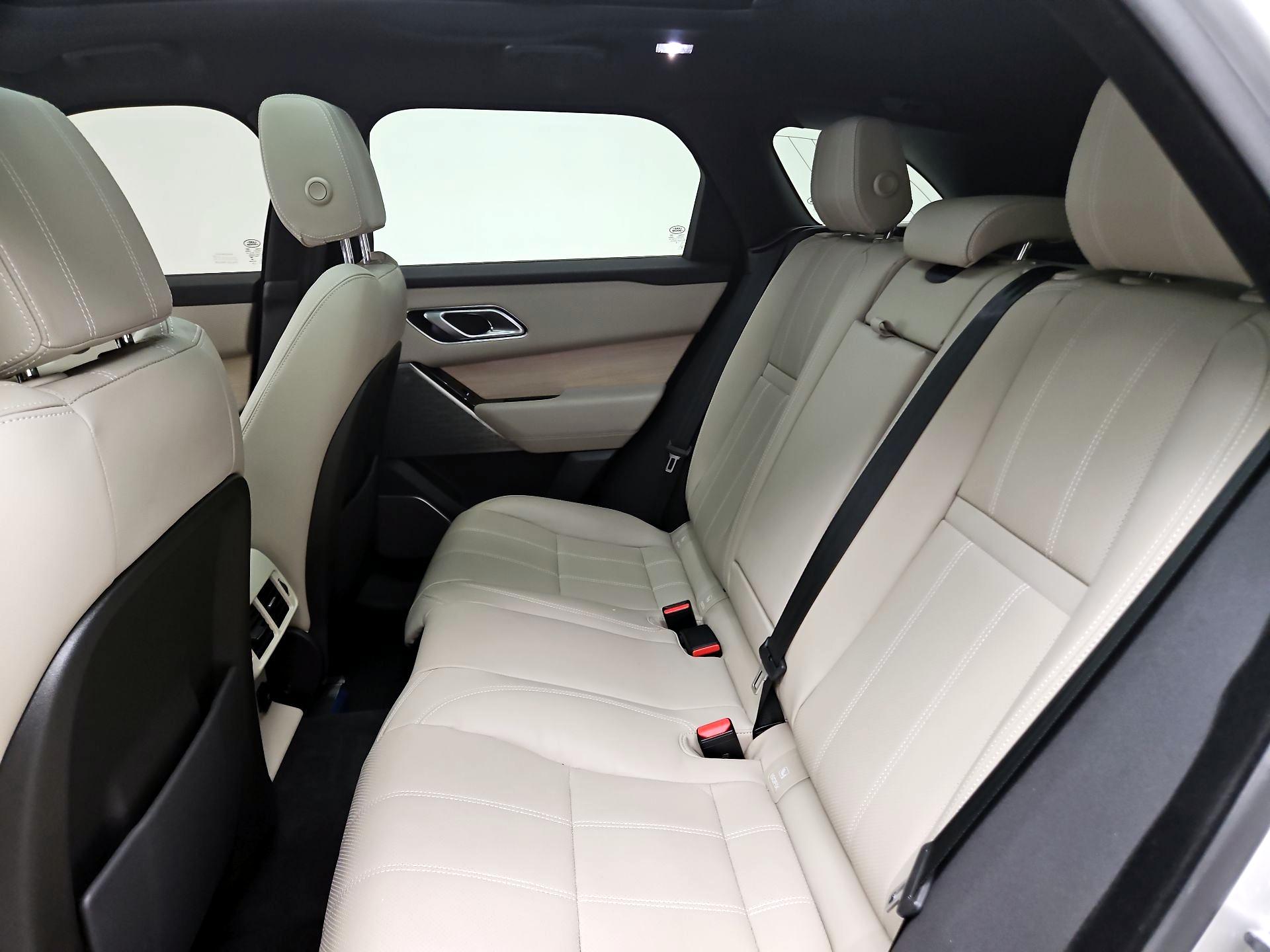 Thumbnail: 2020 Land Rover Range Rover Velar - 19