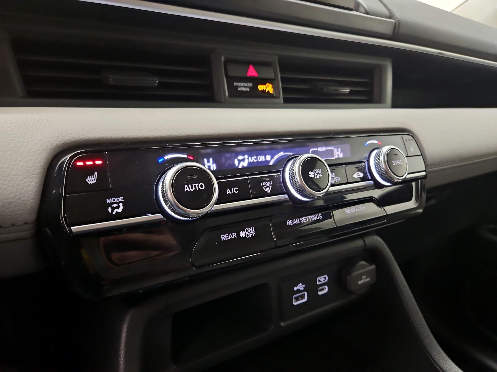 Thumbnail: 2024 Honda Pilot - 16