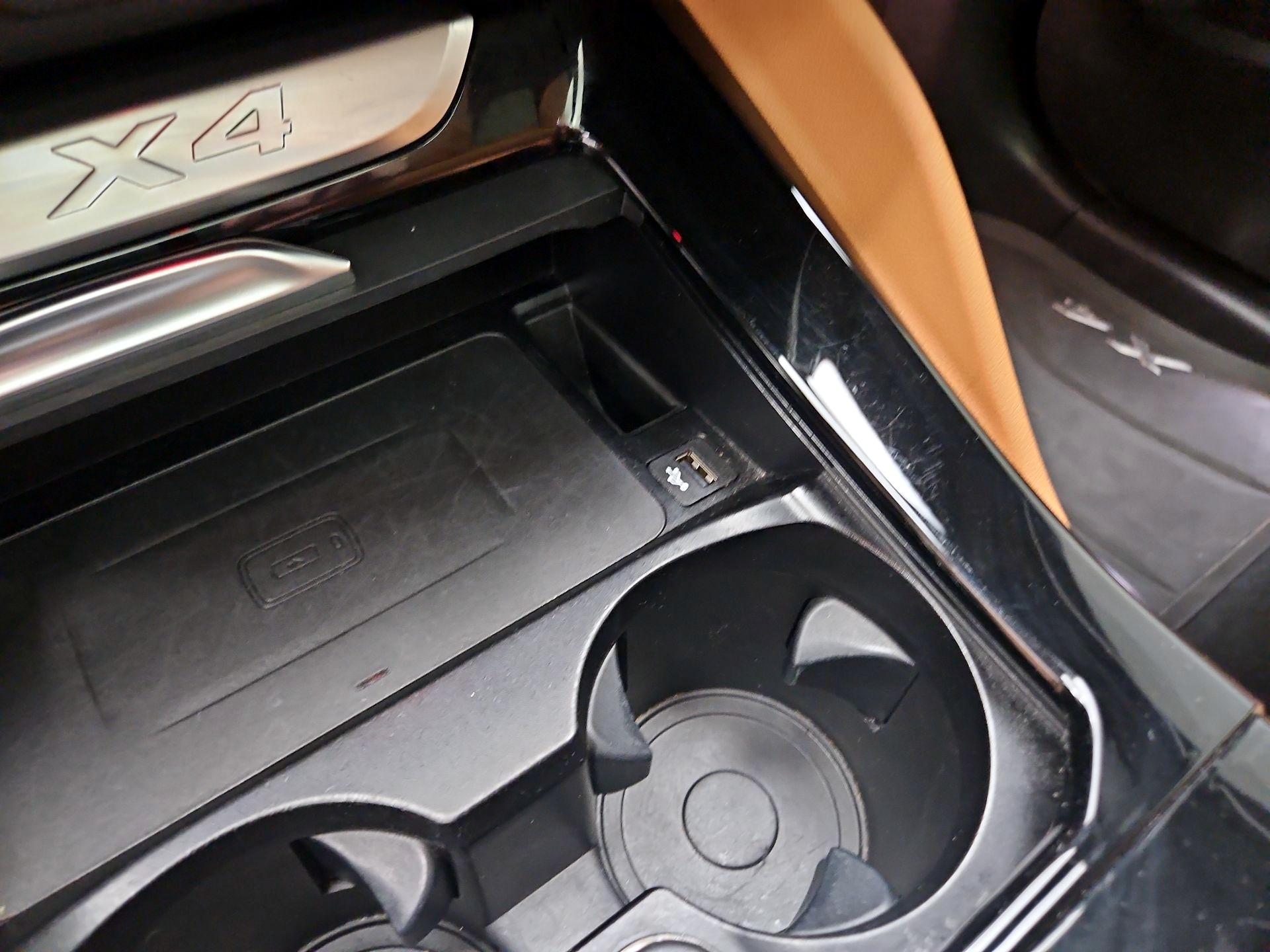Thumbnail: 2021 BMW X4 - 19