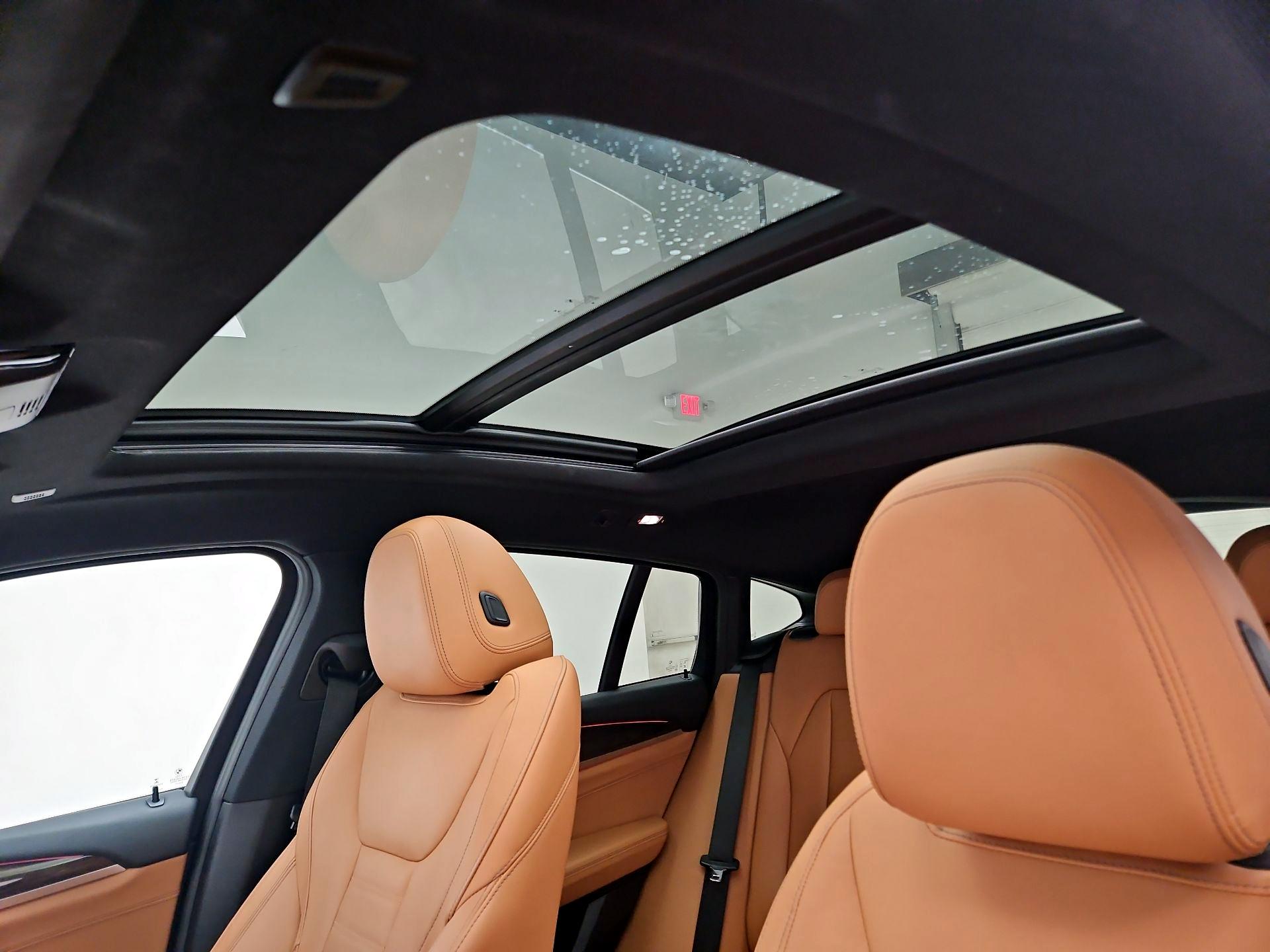 Thumbnail: 2021 BMW X4 - 20