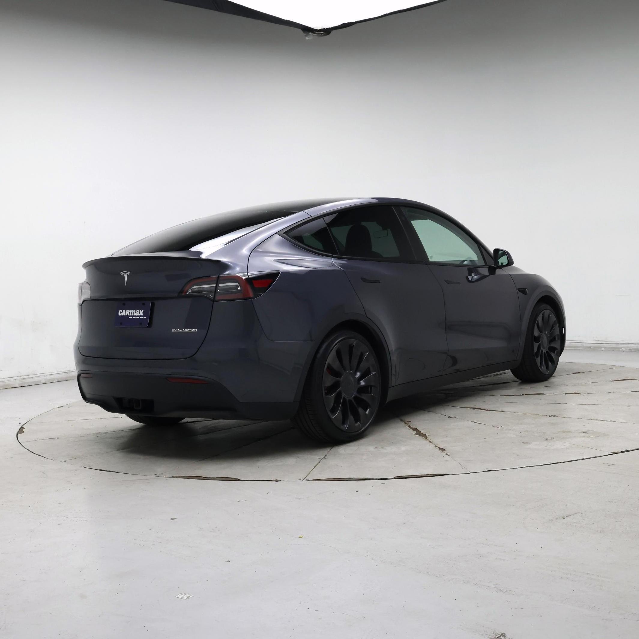 Thumbnail: 2023 Tesla Model Y - 8